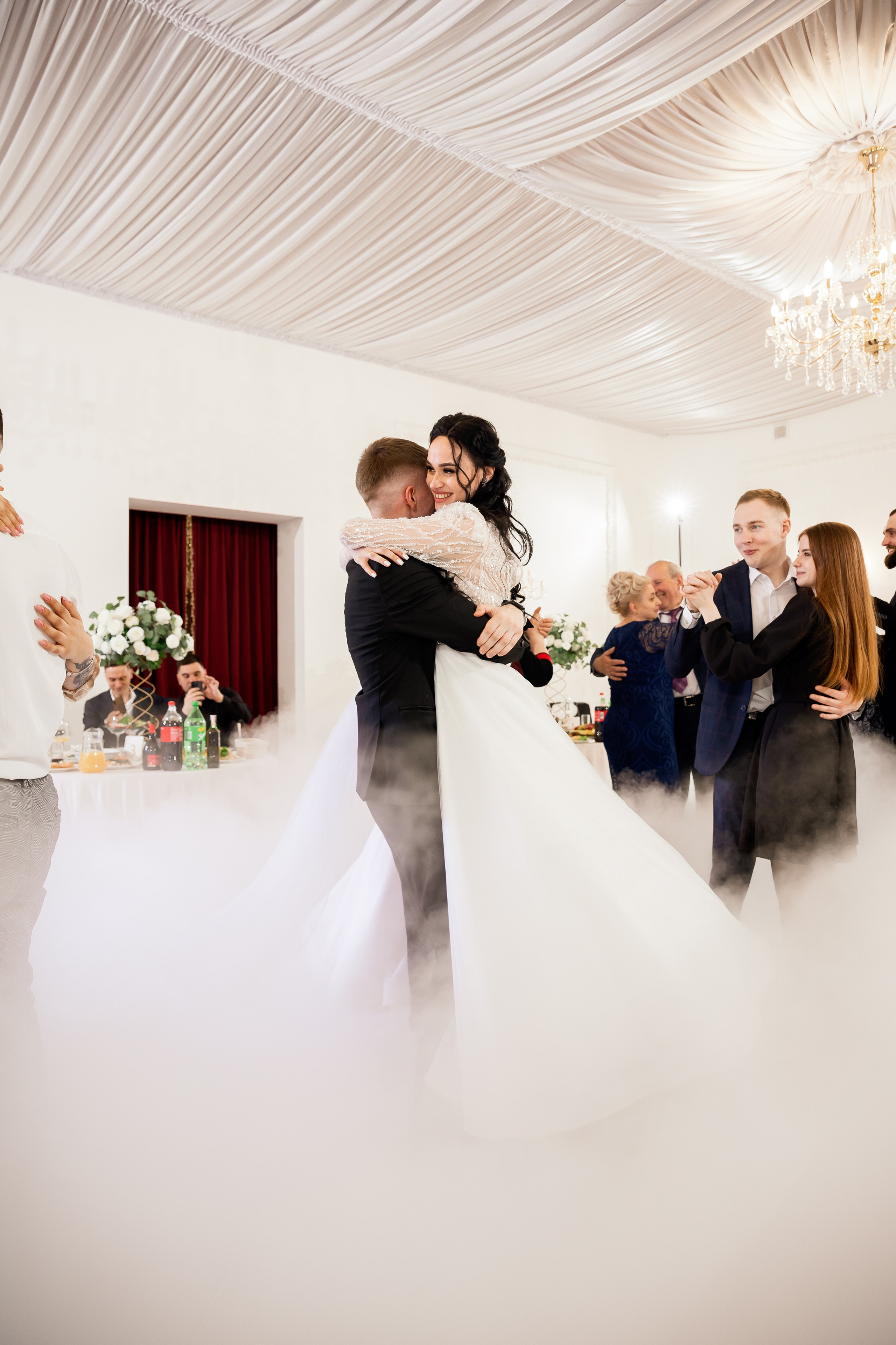 Irina Ermak Hudson Valley wedding photographer. Irina Ermak wedding photographer in New York