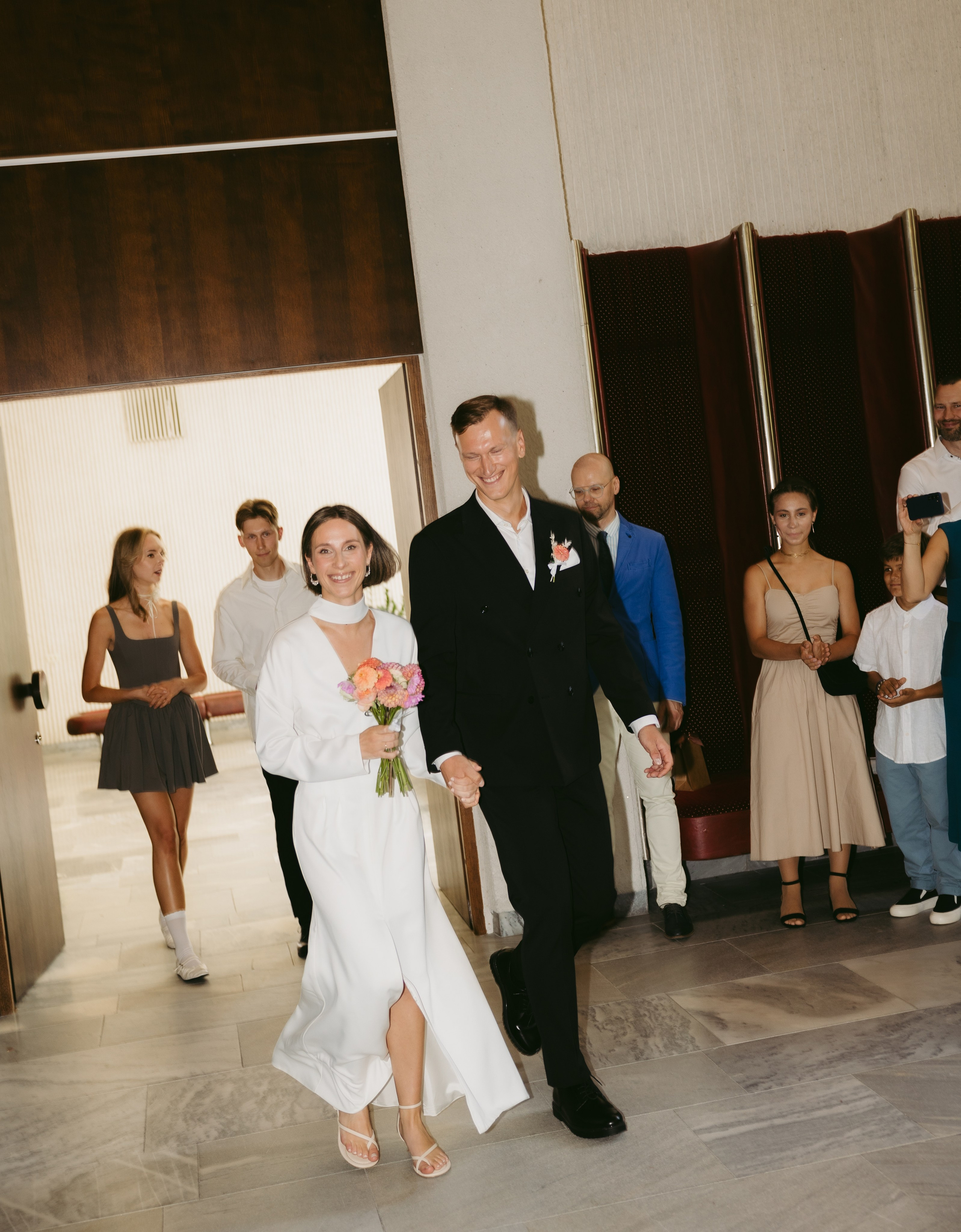 Miglė ir Mindaugas | 2024 | MIESTO VESTUVĖS. Vestuvių ir šeimų fotografė Lena Bondarenko / belove photo