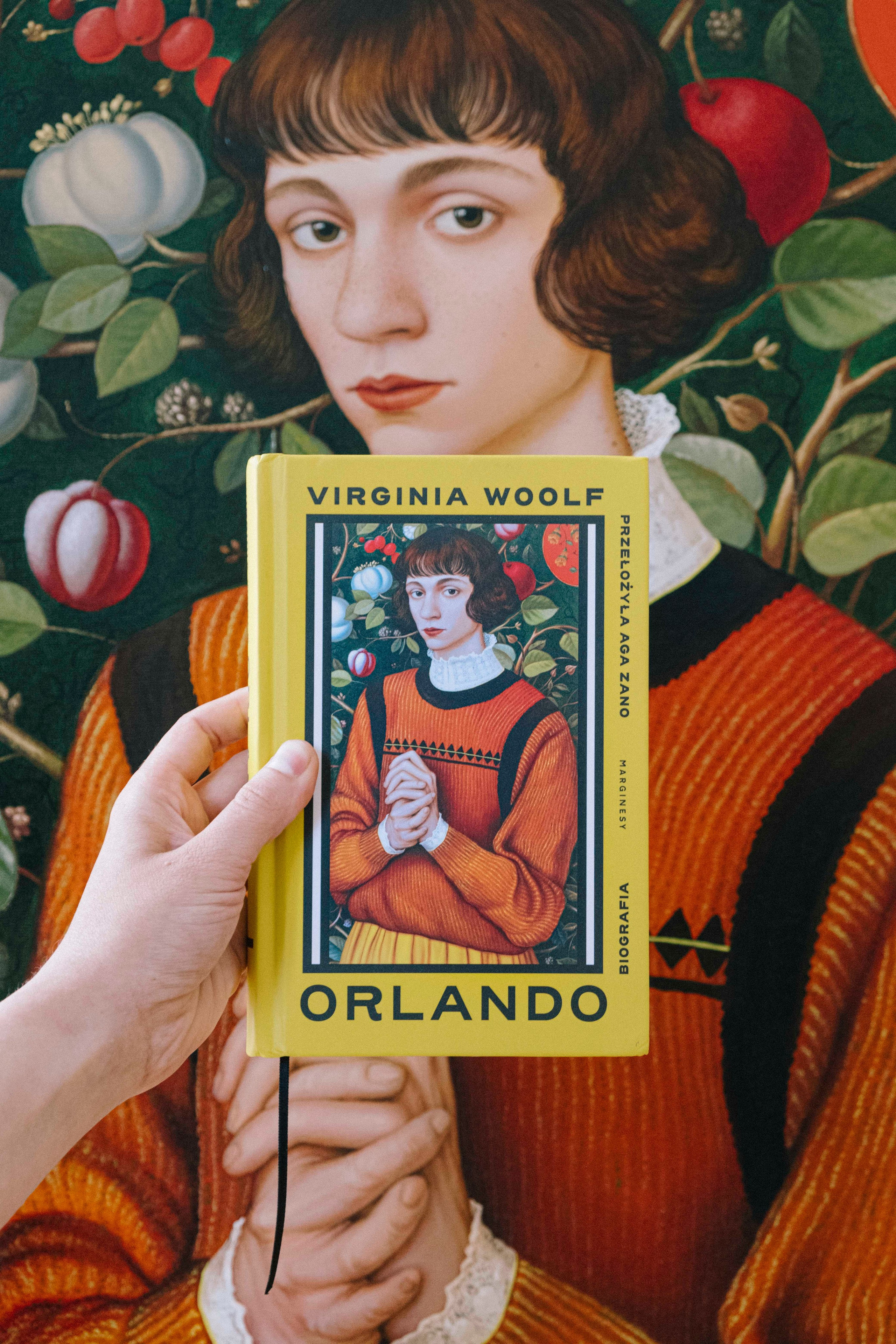 Collaboration with Marginesy Publishing House. ELEN BEZHEN