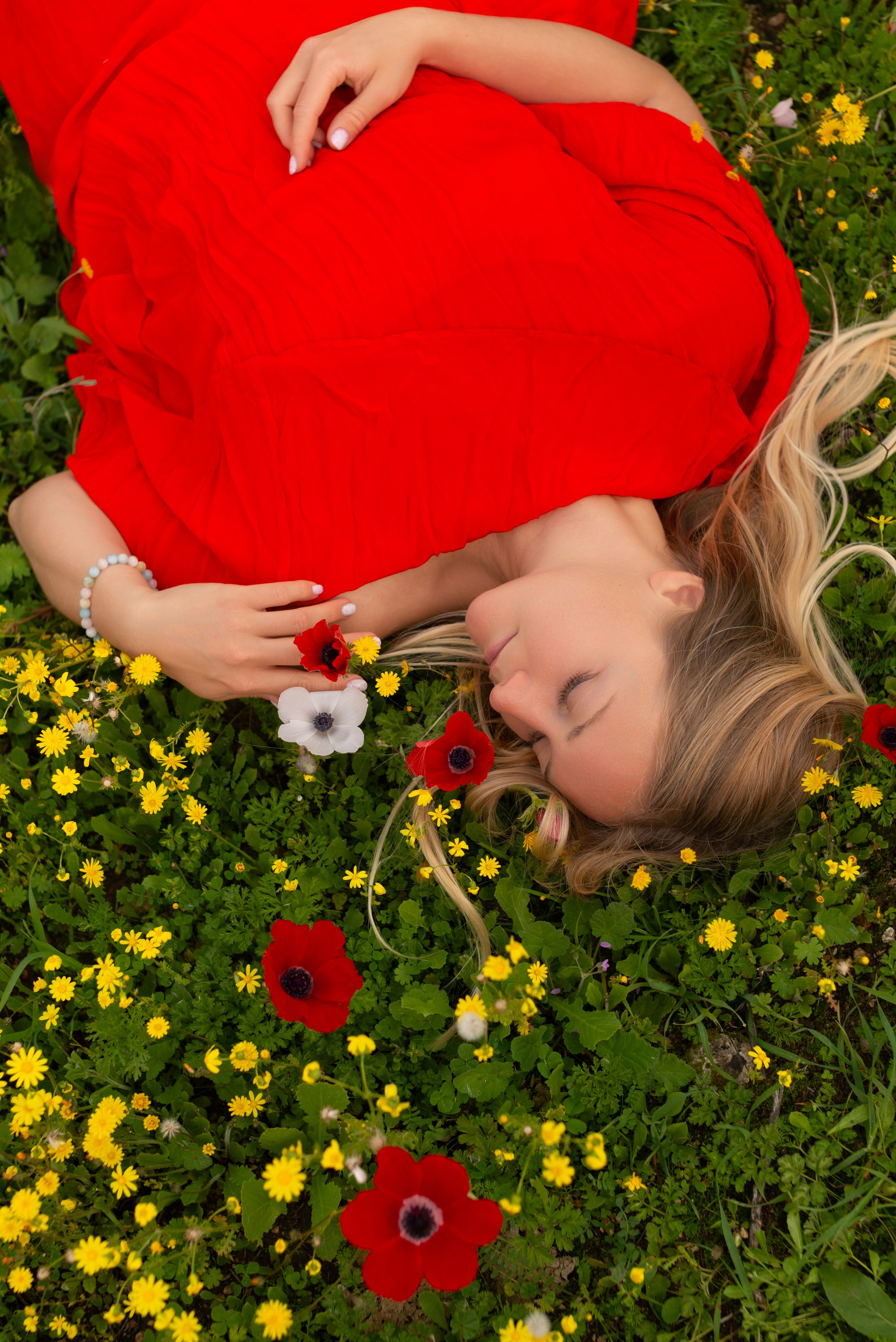 Blooming photoshoot. Dina Solomina | Photographer in Israel