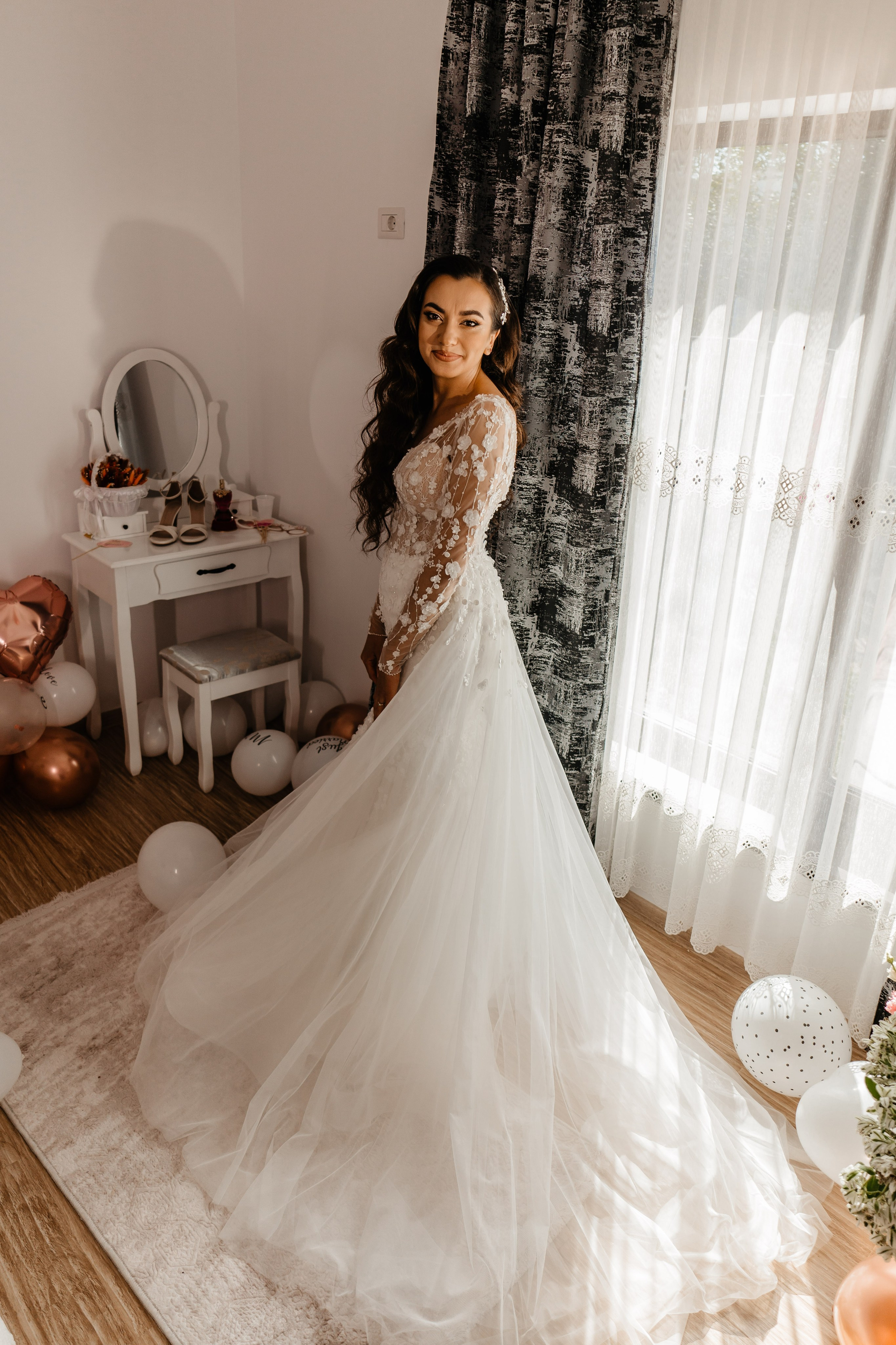 Robert si Mada. Foto-Video Nunta Iasi, Suceava, Bucuresti / Disponibilitate 2025 — 2026 — 2027