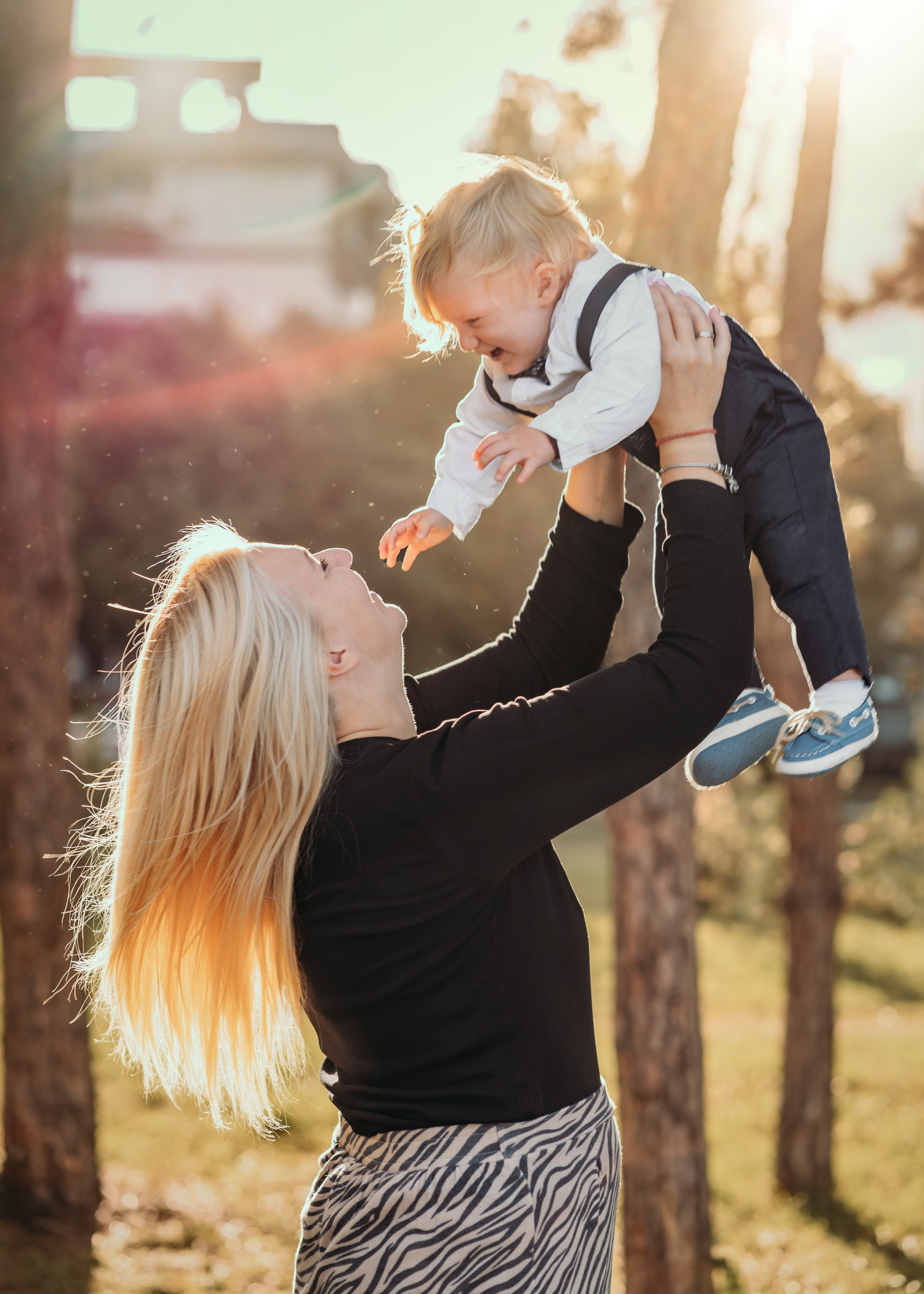 FOTOGRAFISANJE U PRIRODI. DEČIJI FOTOGRAF BEOGRAD|NOVOGODISNJE FOTOGRAFISANJE|CAKE SMASH