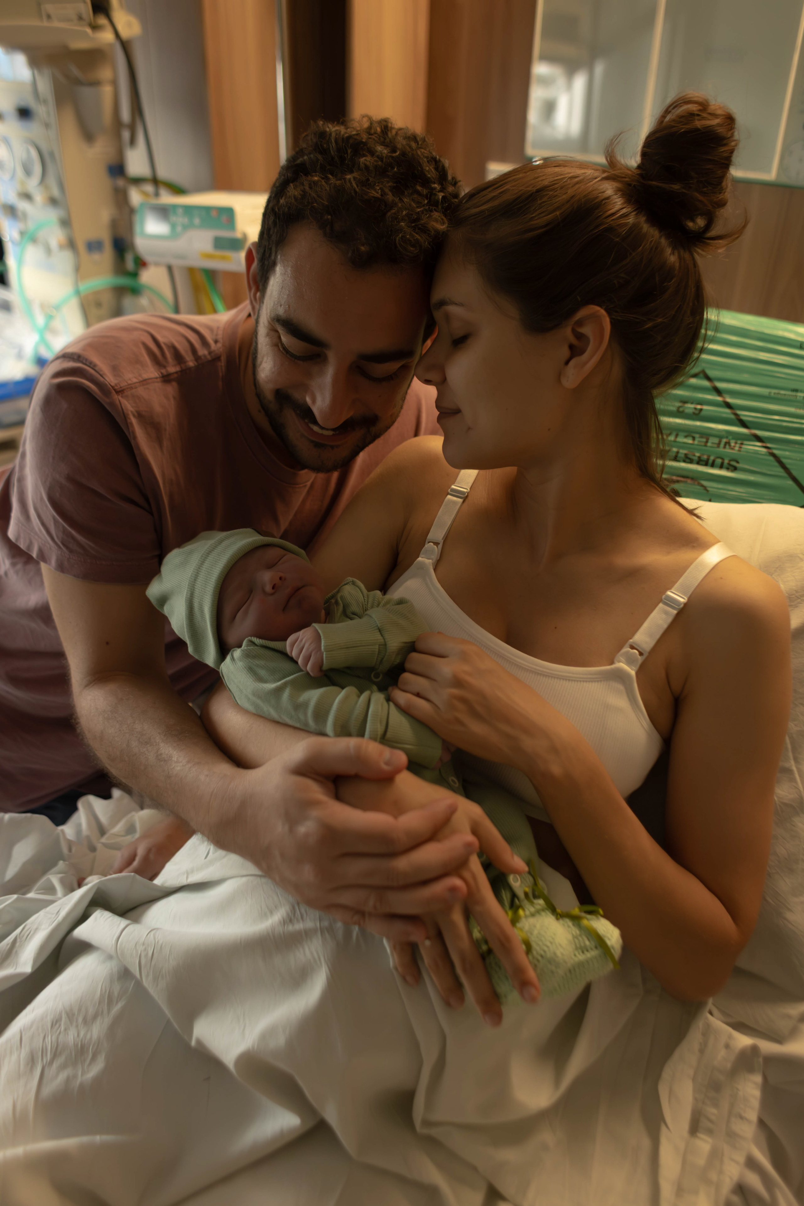 A chegada do Martin. Amanda Paraizo | Fotógrafa de Parto, Gestante e Família na Grande Vitória — ES