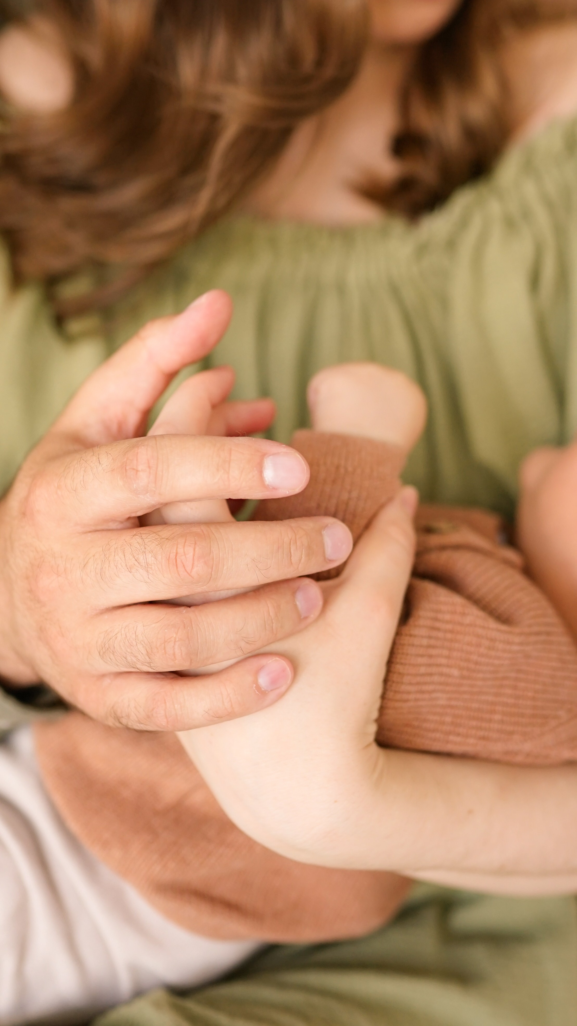 Ședințe Foto de Paște Brașov: Gălbenuș | Mădălina Beda. Madalina Beda- Artist vizual, fotograf, doula la nastere, consultant babywearing Brasov si in toata tara