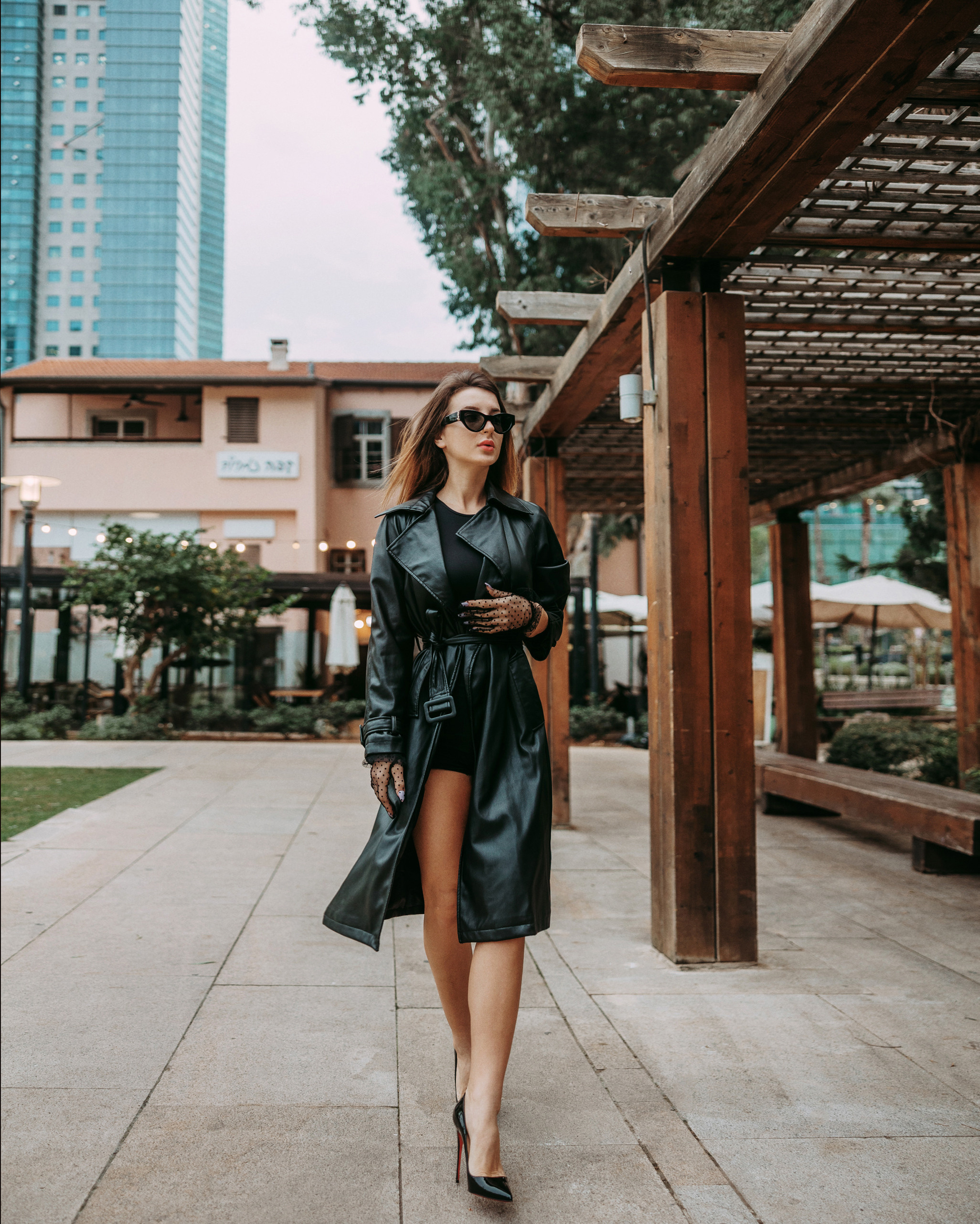 Model Anyuta KZM at Sarona, Tel Aviv. George TLV — профессиональный фотограф и ретушёр, Израиль / Profession