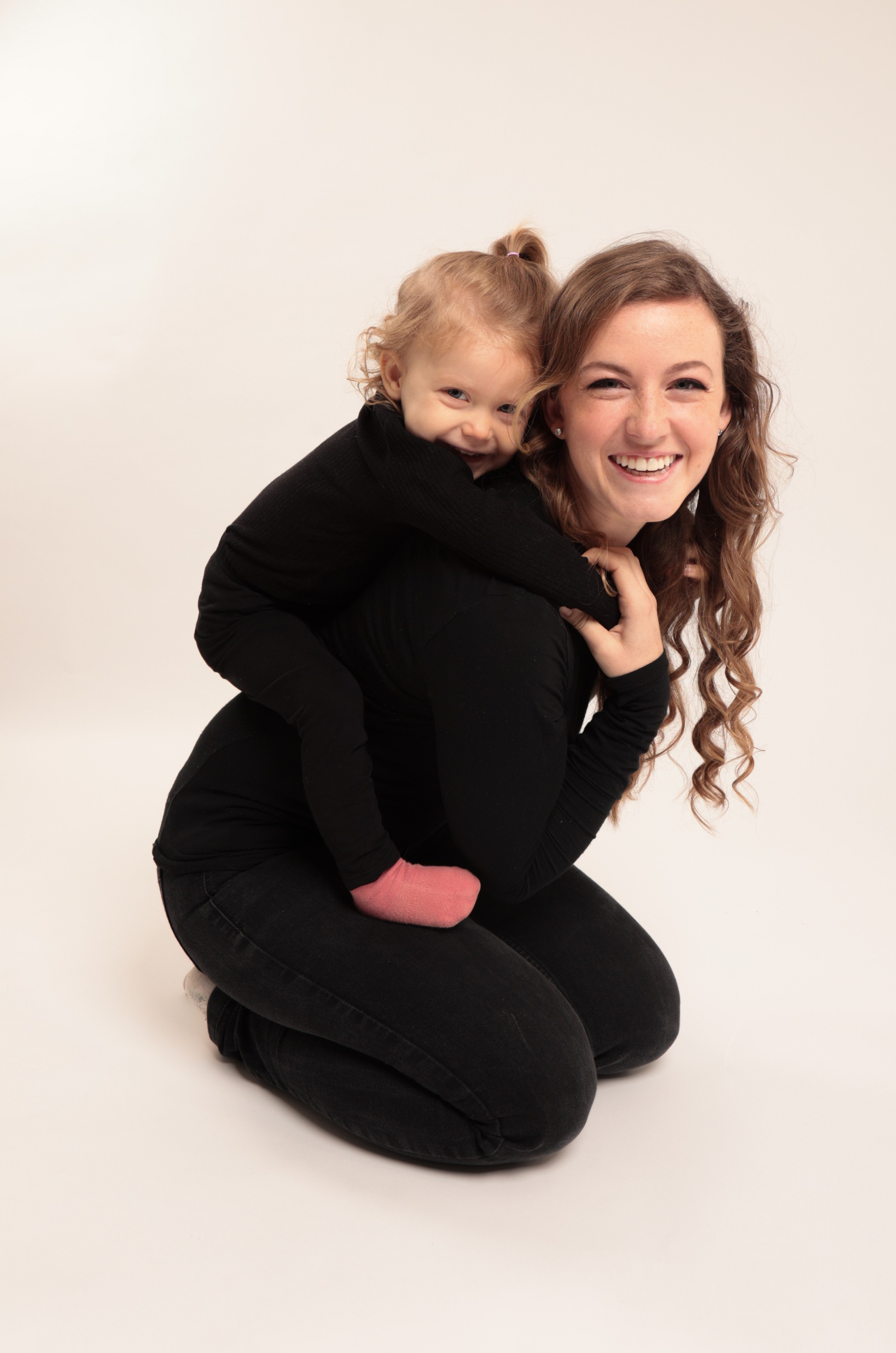 Shelby and Sophie. Photographer in Milan |Mila Pro Photo