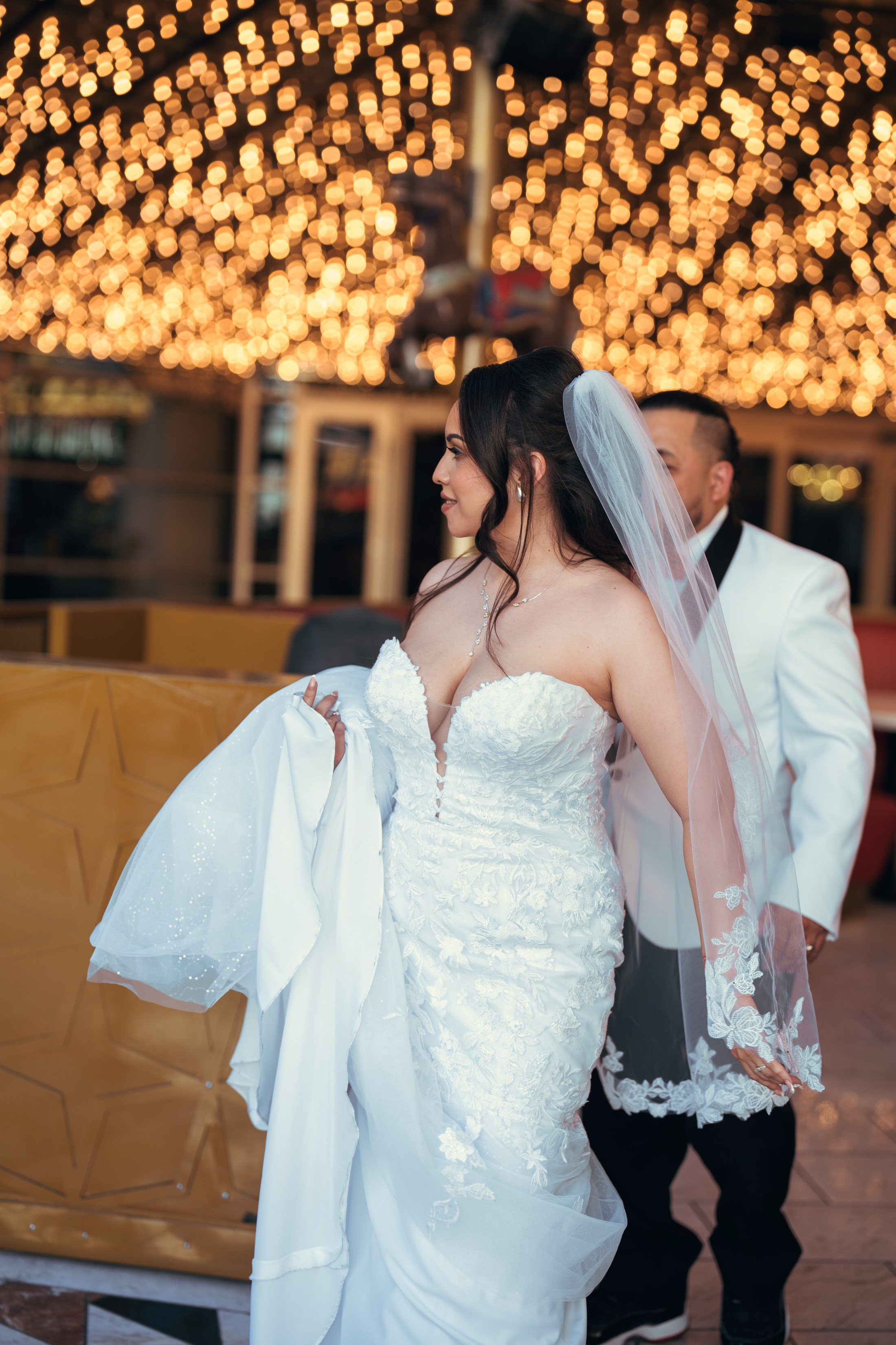Lupita&Randel. Wedding & elopement photographer Viktoriya Kravtsov. Las Vegas