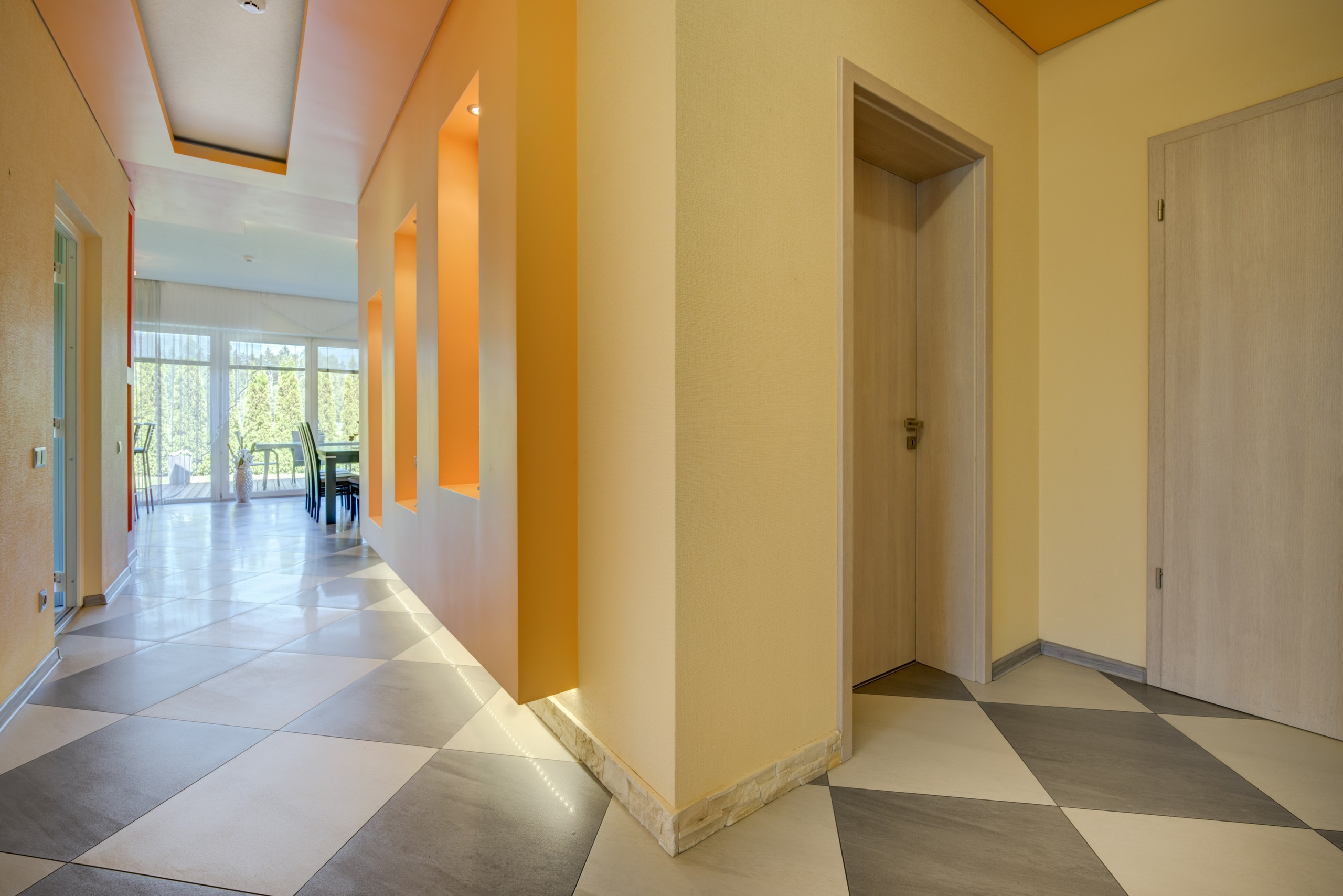 Žudiškių k. Ežero g. 70, Rešes sen. Elina Sapiega fotografė Vilniuje