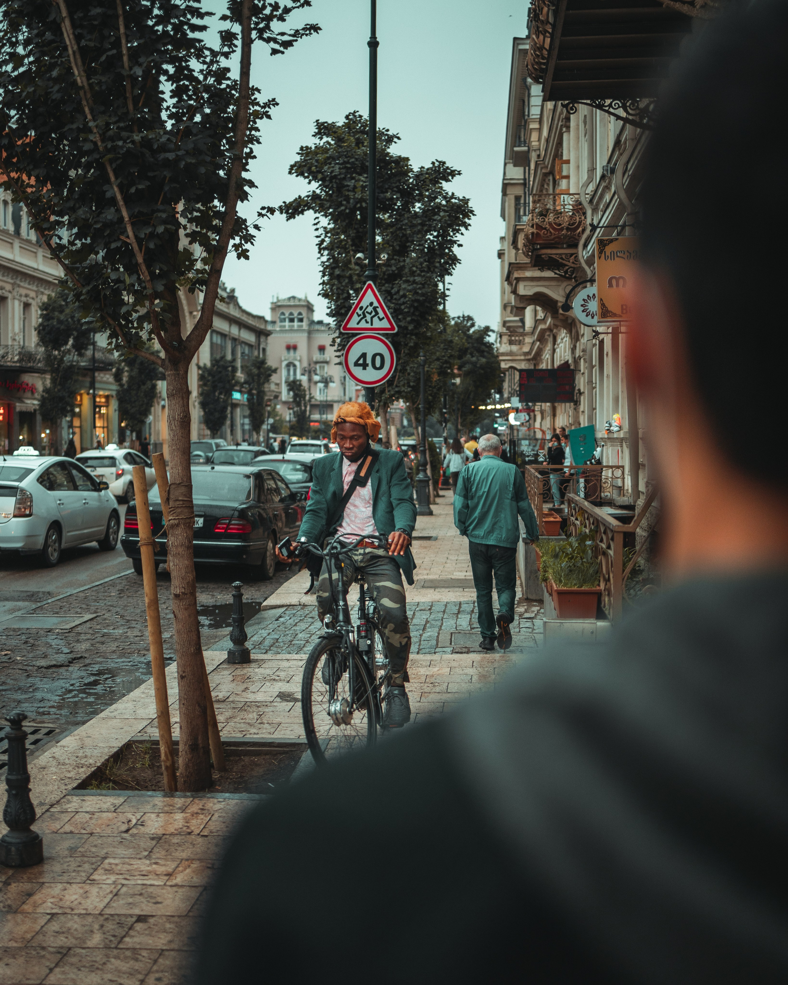 T B I L I S I. Bspander