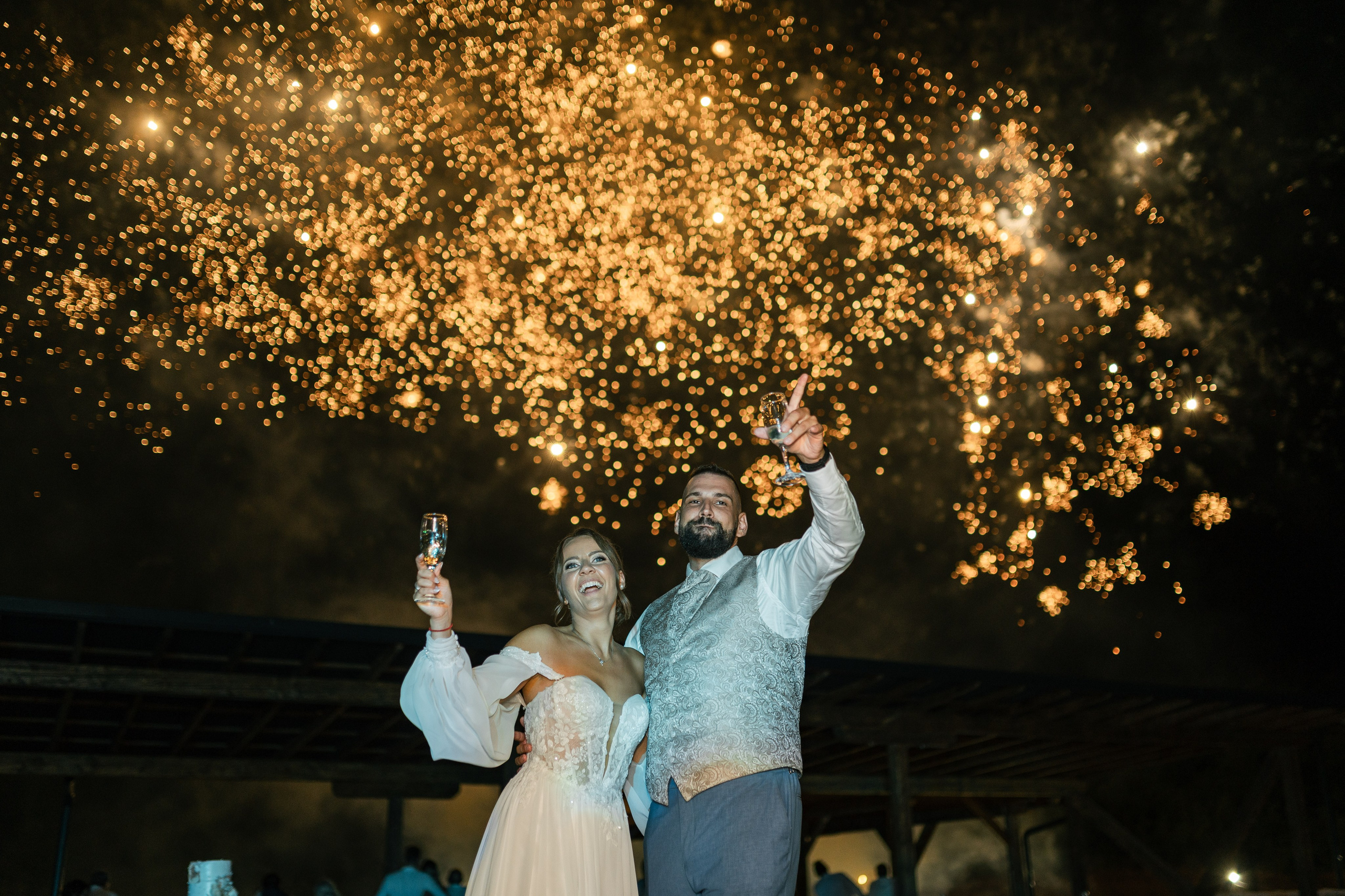 M&D|Between City Lights and Hidden Oasis. Black Sheep Produkcija| Wedding Photography and Wedding Films, based in Kragujevac, Europe / Fotograf i videograf, Kragujevac, Srbija