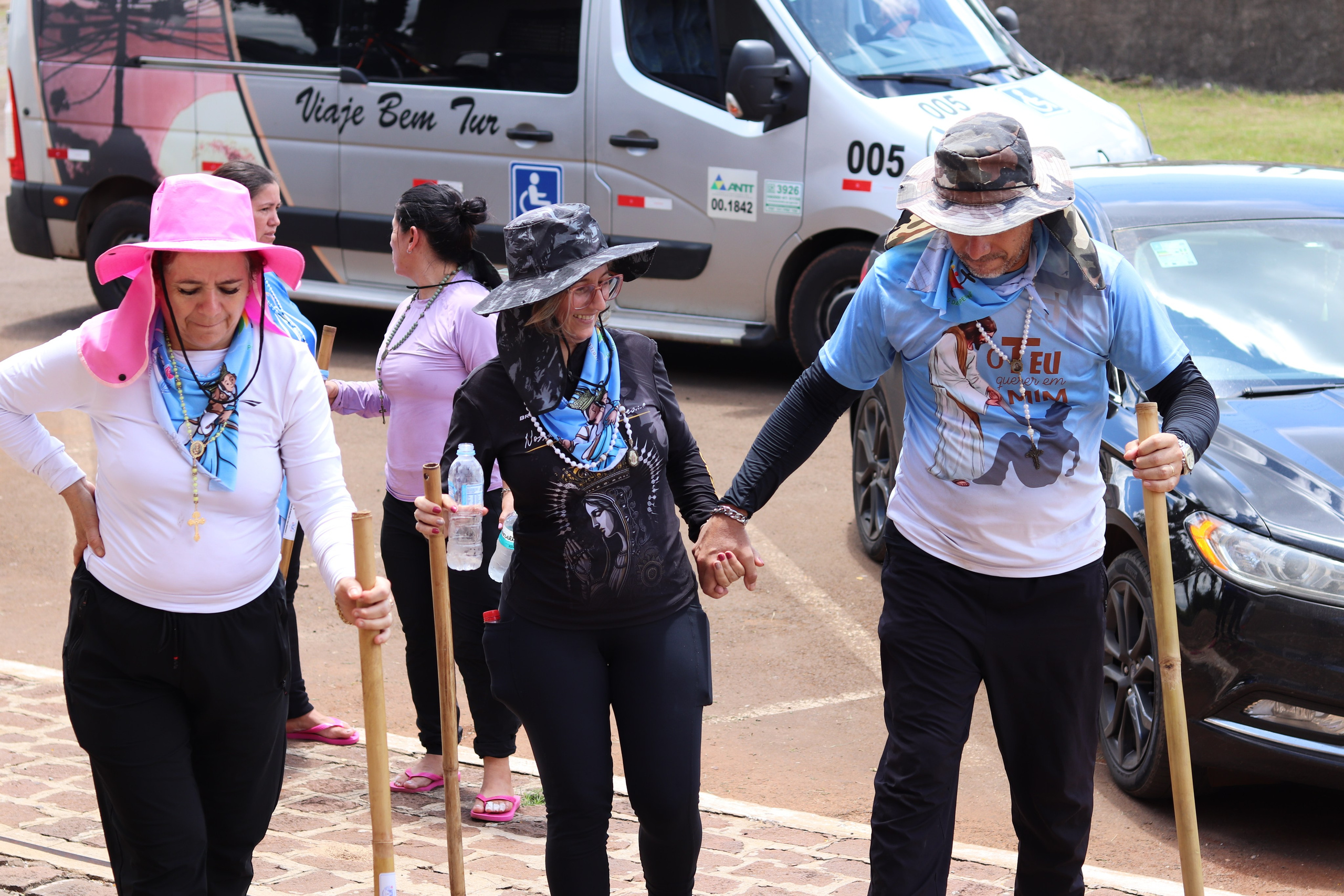 Peregrinação Nossa Senhora de Belém. Handa Produções