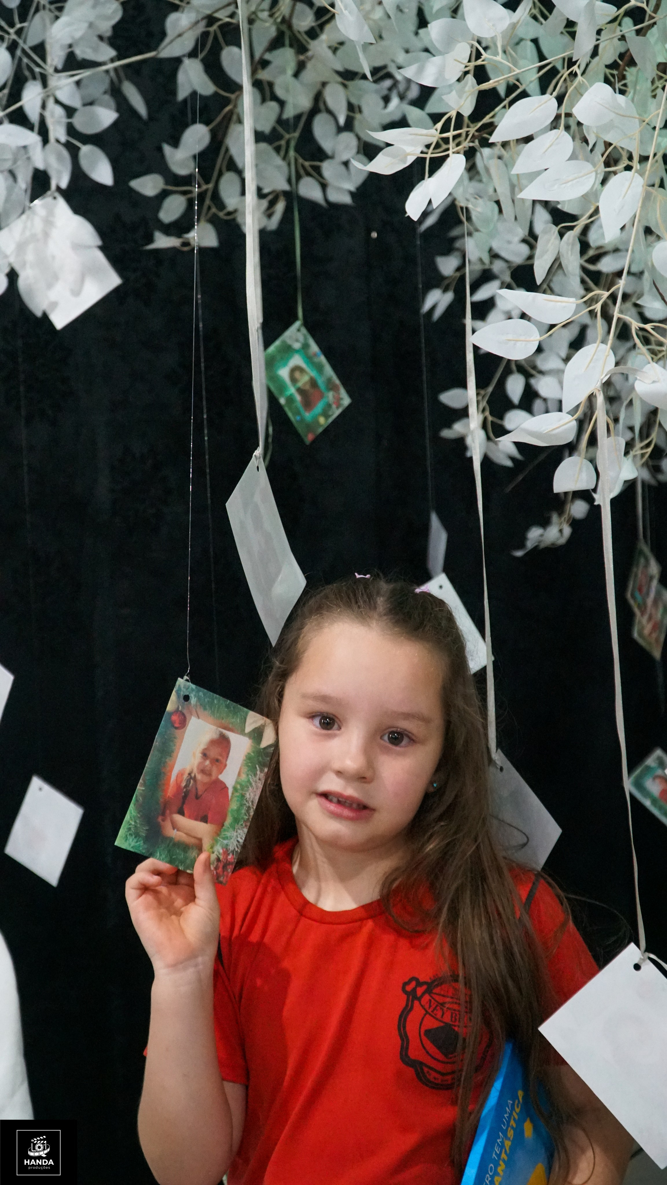 Noite autógrafos colégio Aurélio Buarque de Holanda. Handa Produções