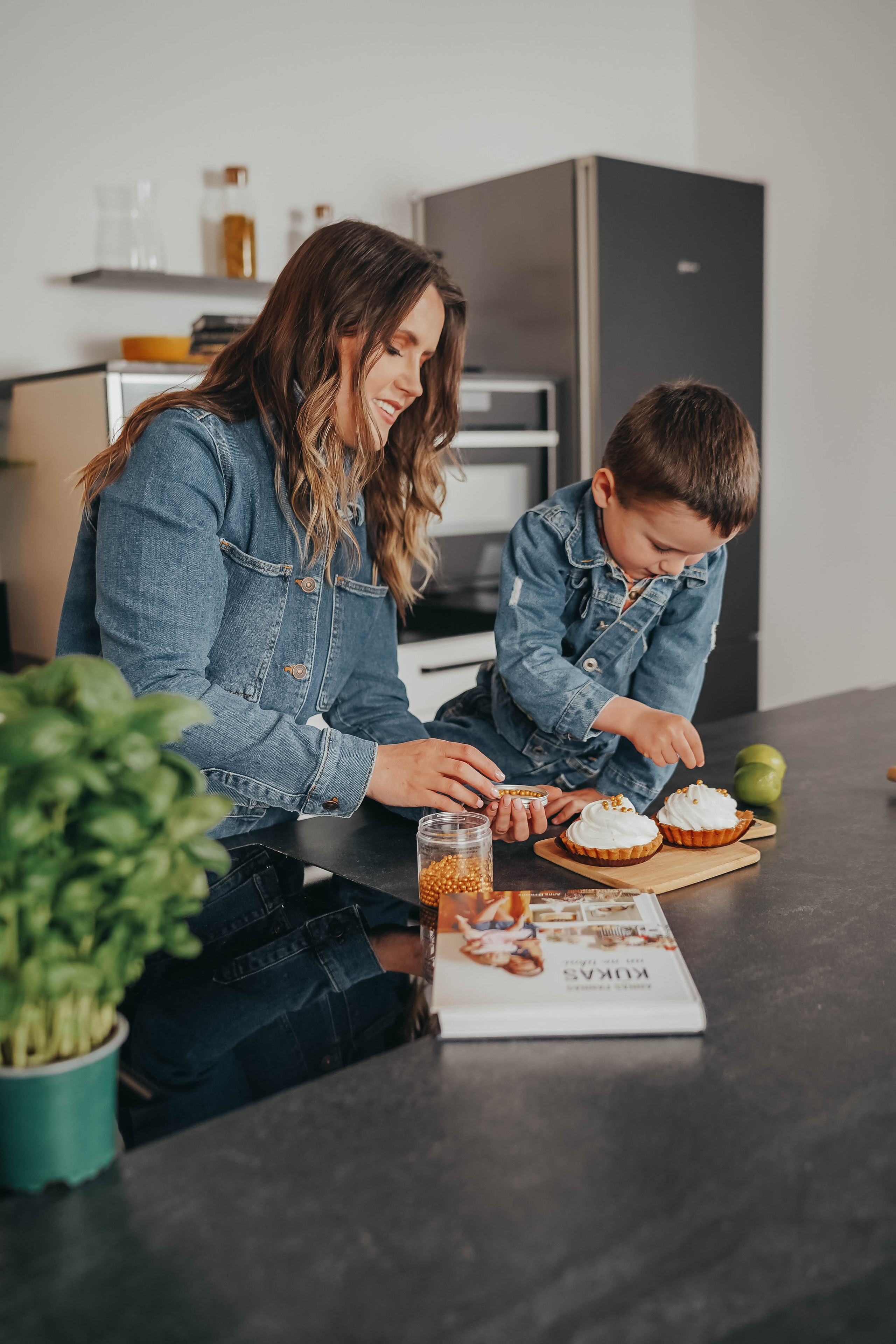 Катерина и Филипп. Главная