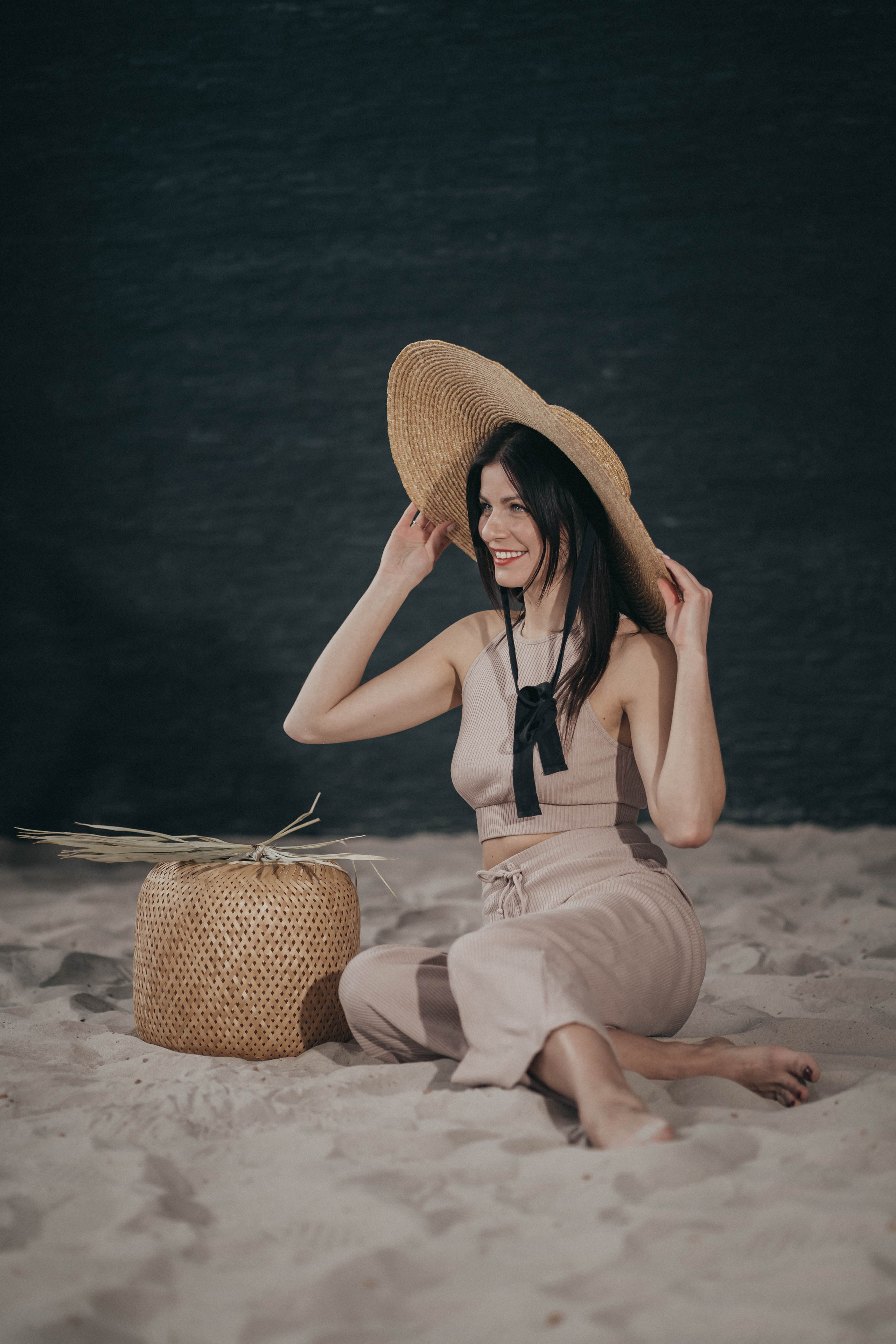 Агата. Главная