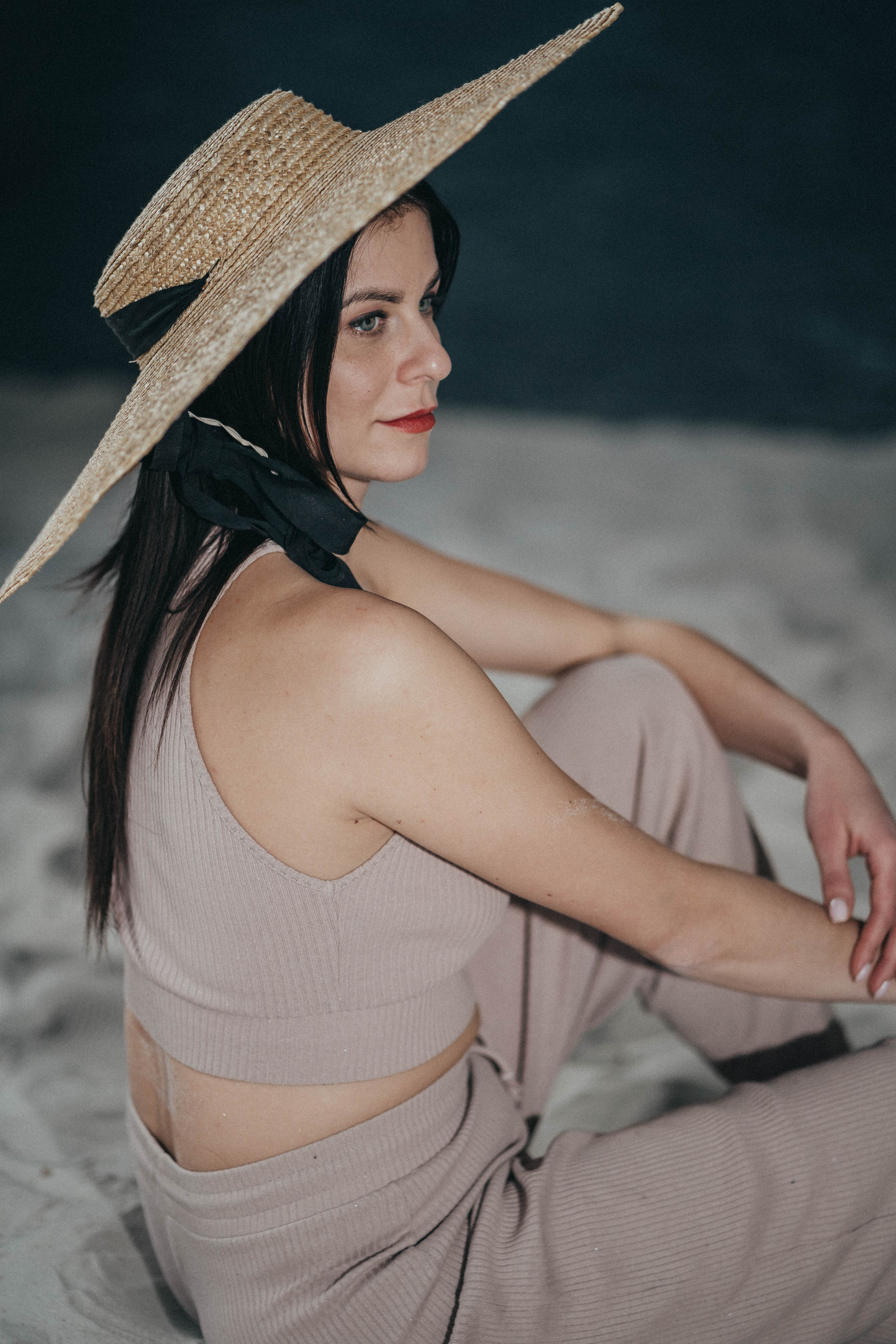 Агата. Главная