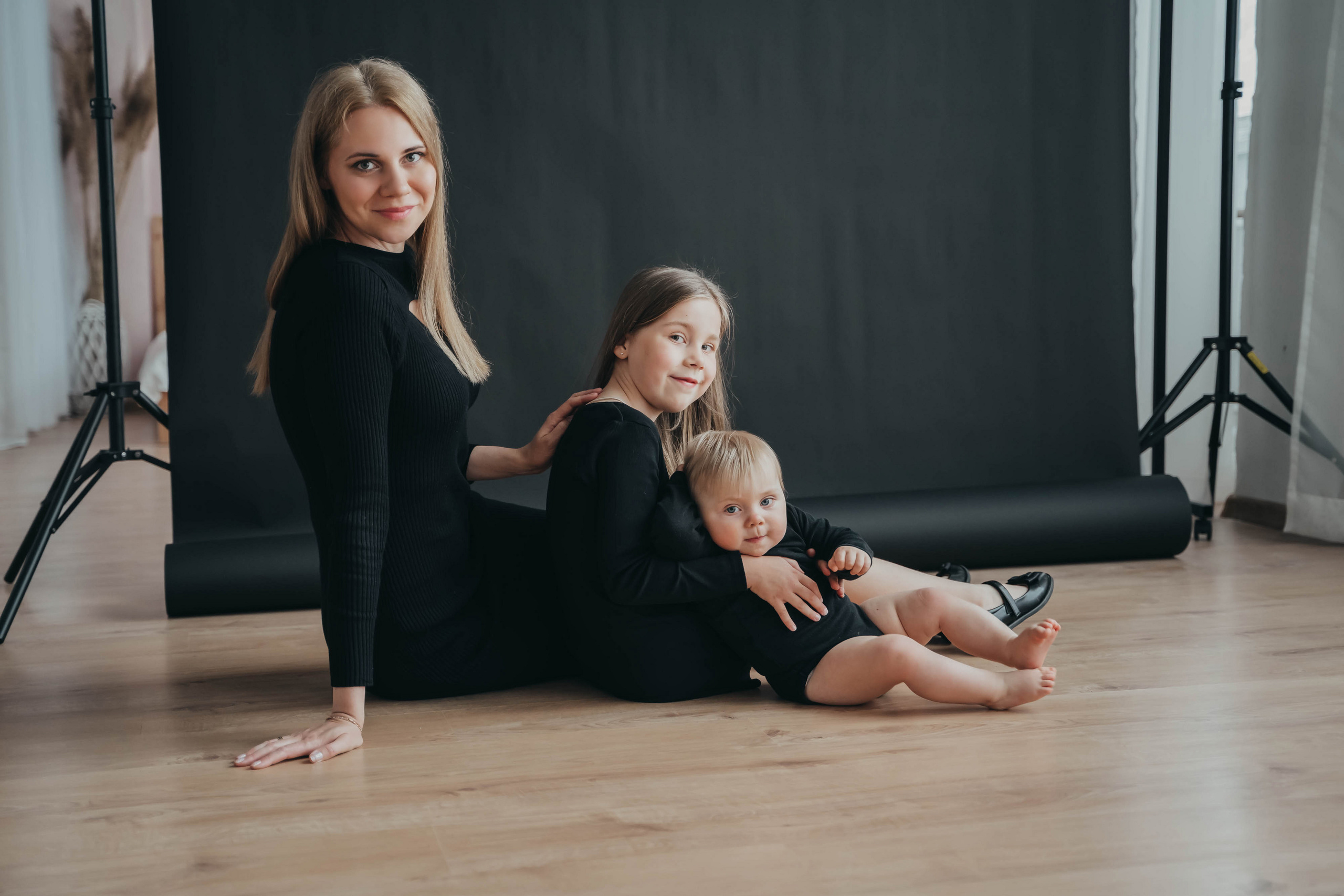 Мишель, Нелли и Мия. Главная