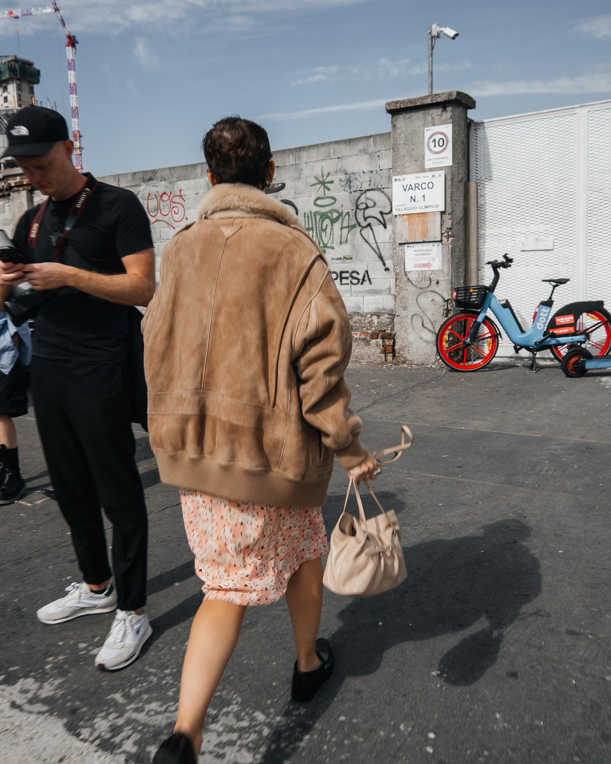 Prada ● Moschino. Valokuvaaja Lahti, Helsinki Elena Salonen