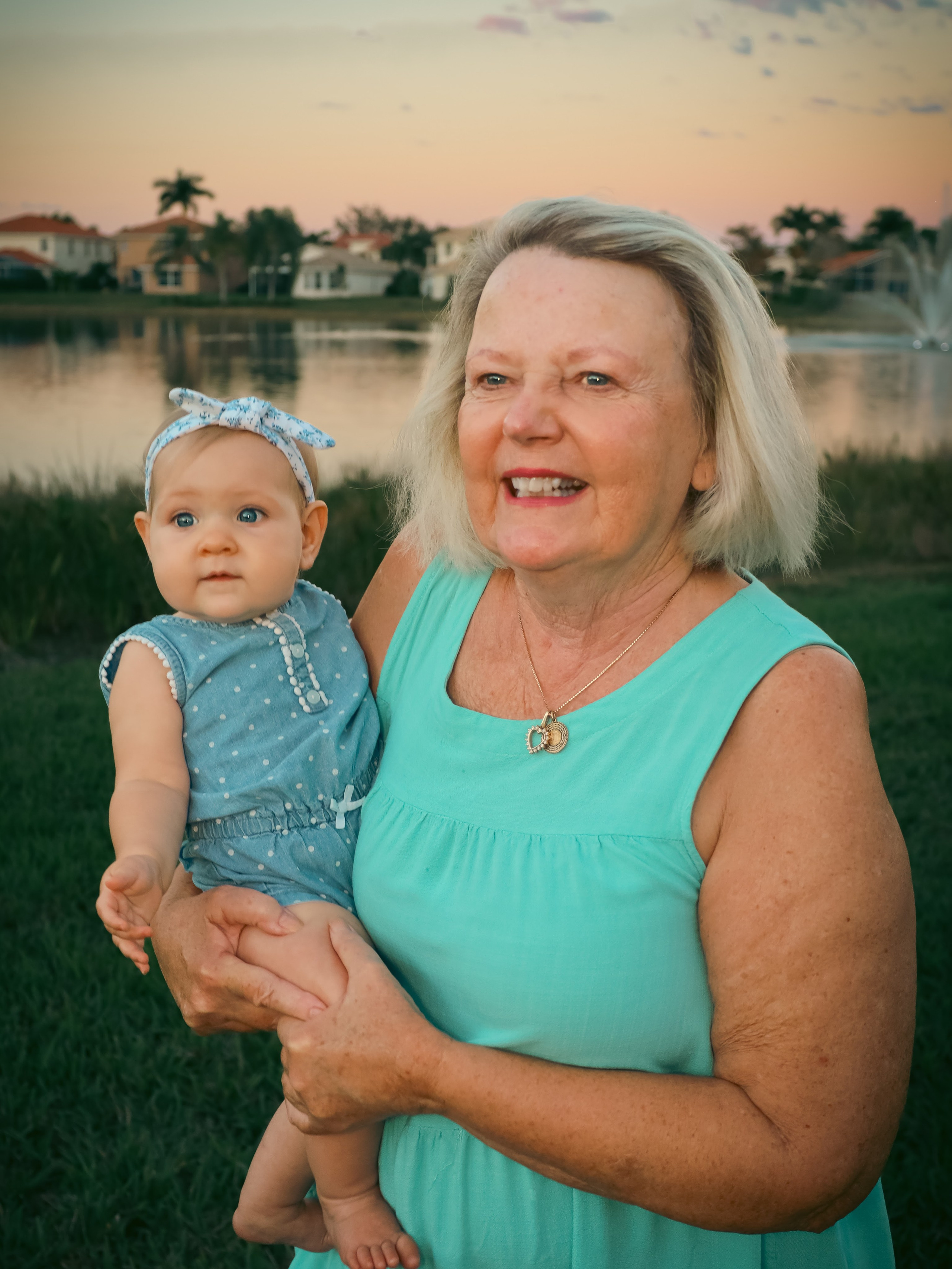 Family Photo Sample D. Out and About 239