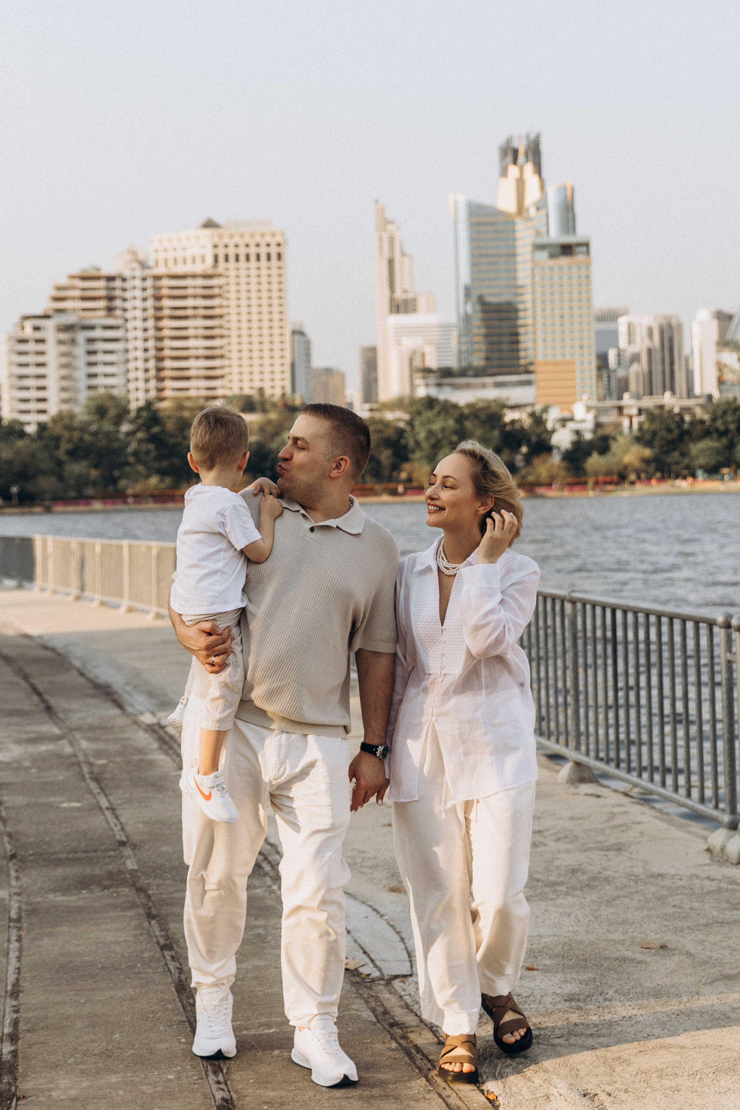 Family Moments in Bangkok. Family and wedding photographer in Bangkok, Thailand