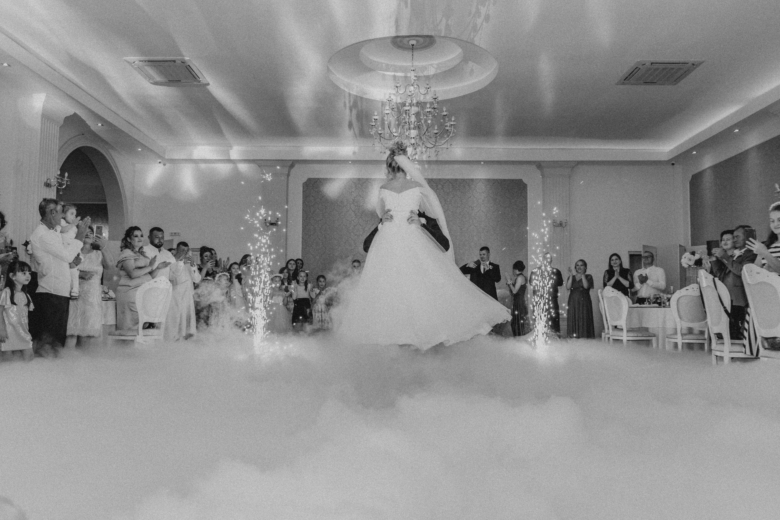 A&R. George Laslău Fotograf