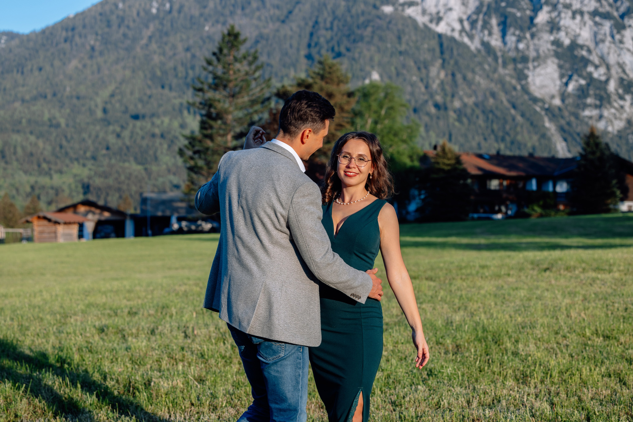 In der Nähe der Berge (bei Ruhpolding). Hochzeitsfotograf München Taufe Familienfotograf Tanja Mauke