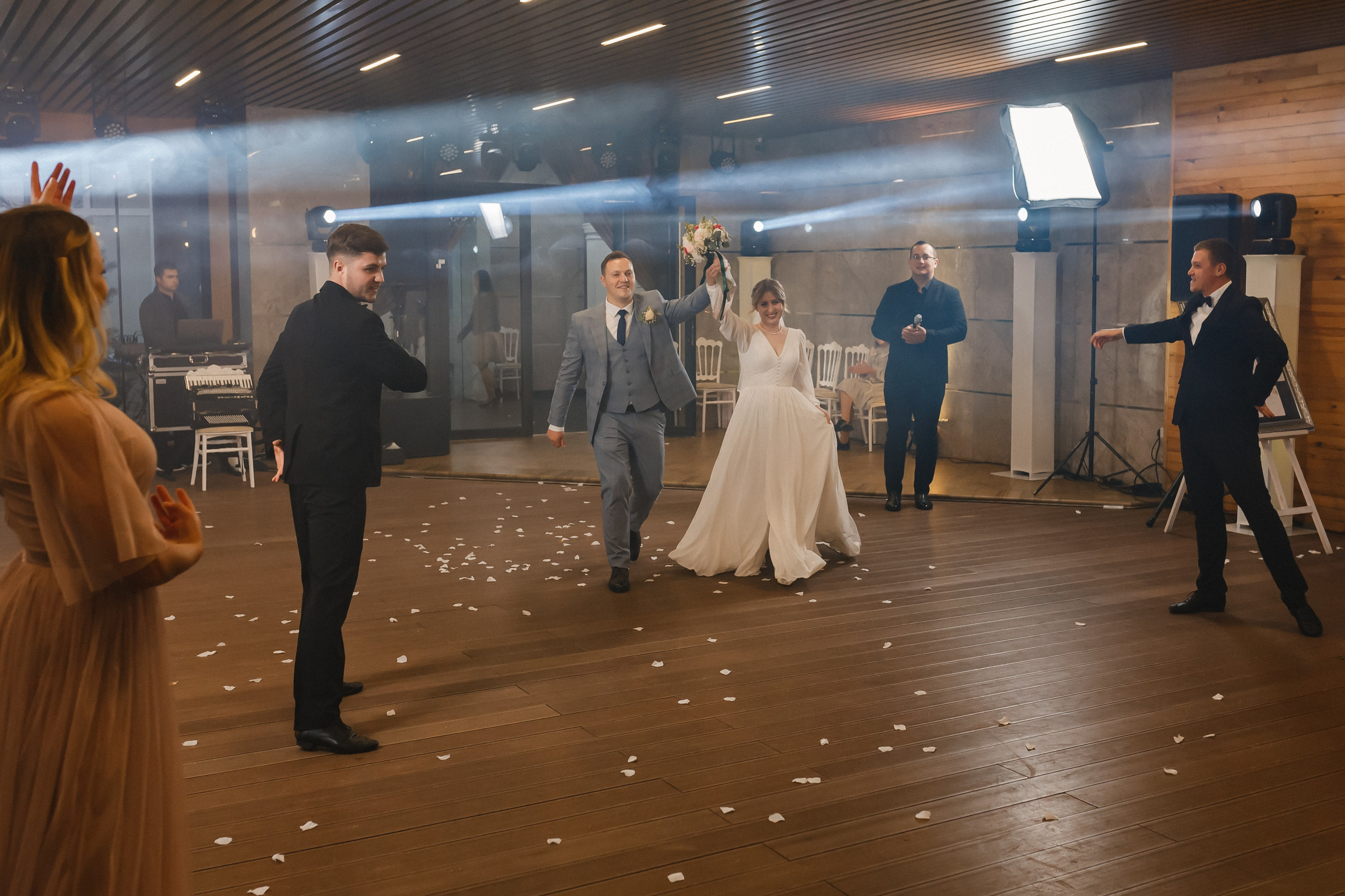 Viorel & Carolina. Standart Studio - Servicii foto video pentru nuntă în Moldova Chișinău