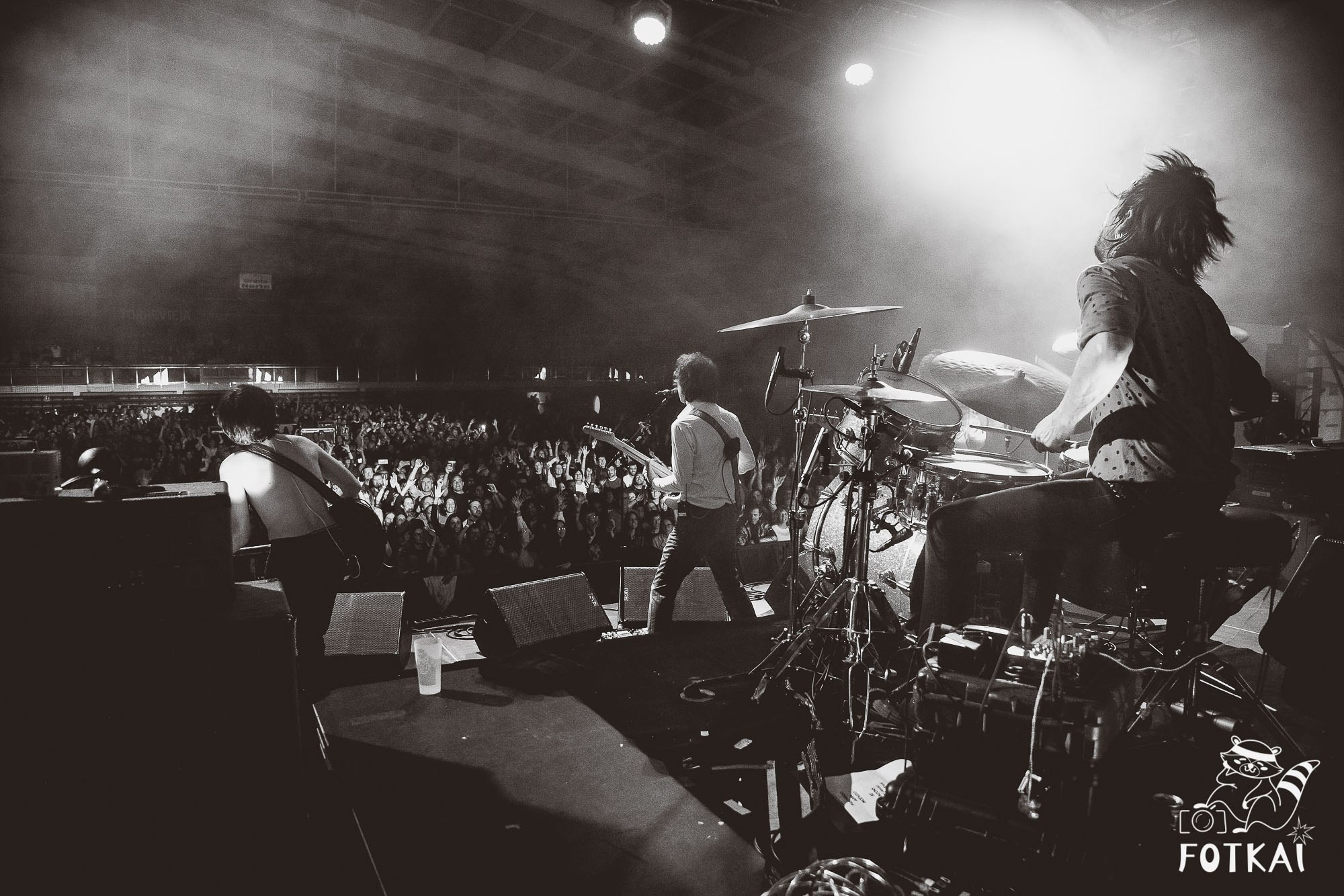 Sidonie en Torrevieja 2025 – Fotos del concierto y reportaje completo | FOTKAI