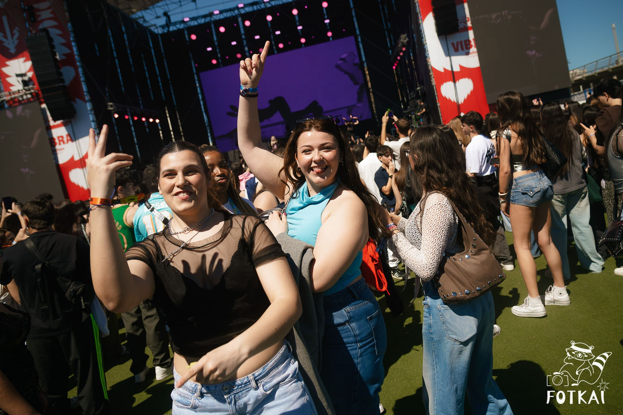 Costa Sonora 2026 Alicante Día 1 Fotos — encuéntrate en fotos y busca amigos del festival | FOTKAI