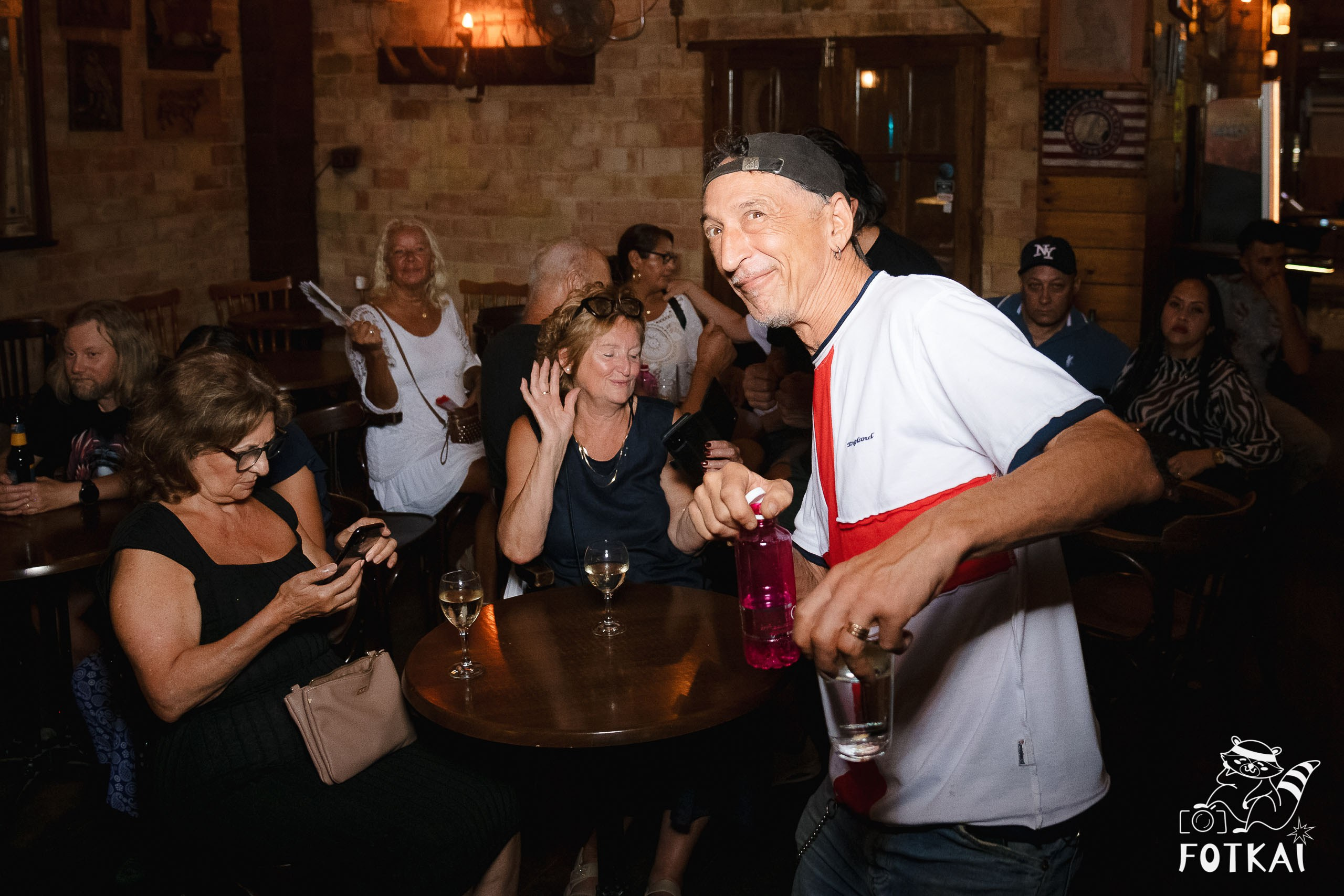 The Hellhates en El Paso Rock Bar Torrevieja – Reportaje fotográfico 04.10.25 | FOTKAI