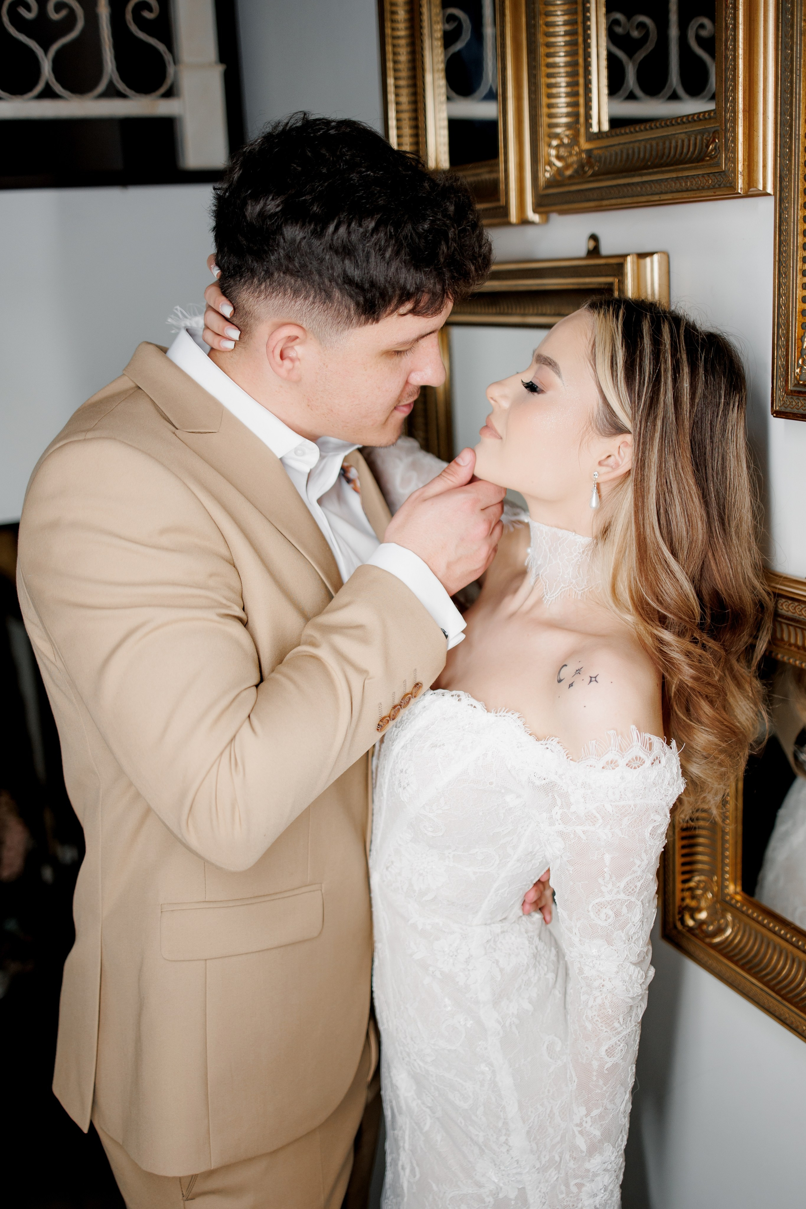 Style Shoot 2025. Wedding Photographer, based in Iasi, Romania, but will travel all over the globe to make sure you look amazing in all your wedding photos