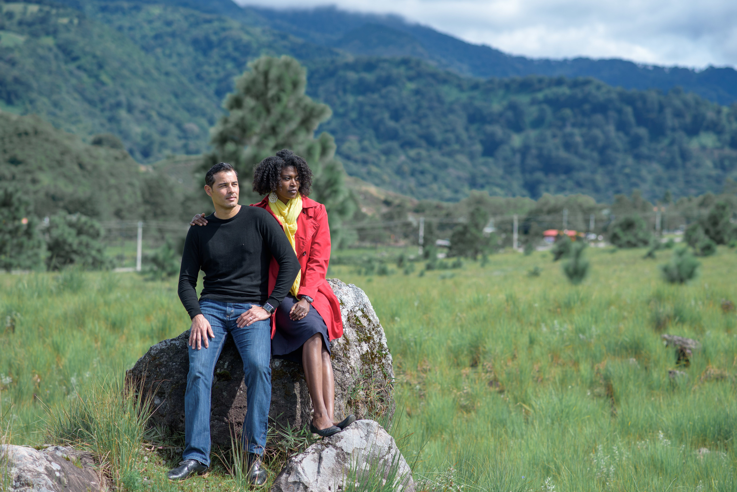 Love story en las faldas de volcán Barú. Fotógrafo familiar, retratos. Panamá, Chiriqui. Ruslán Rusakóv