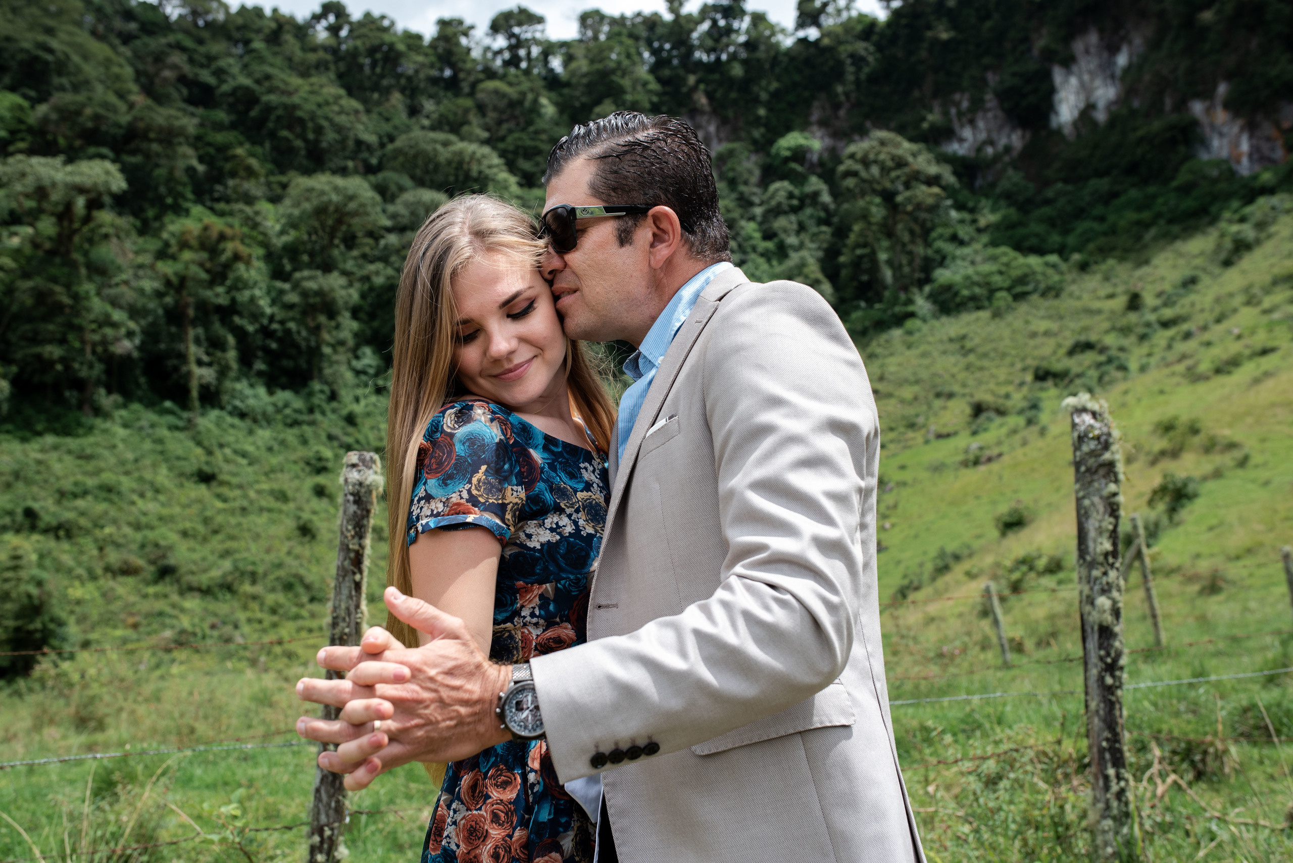 Love story Marco y Anna. Fotógrafo familiar, retratos. Panamá, Chiriqui. Ruslán Rusakóv