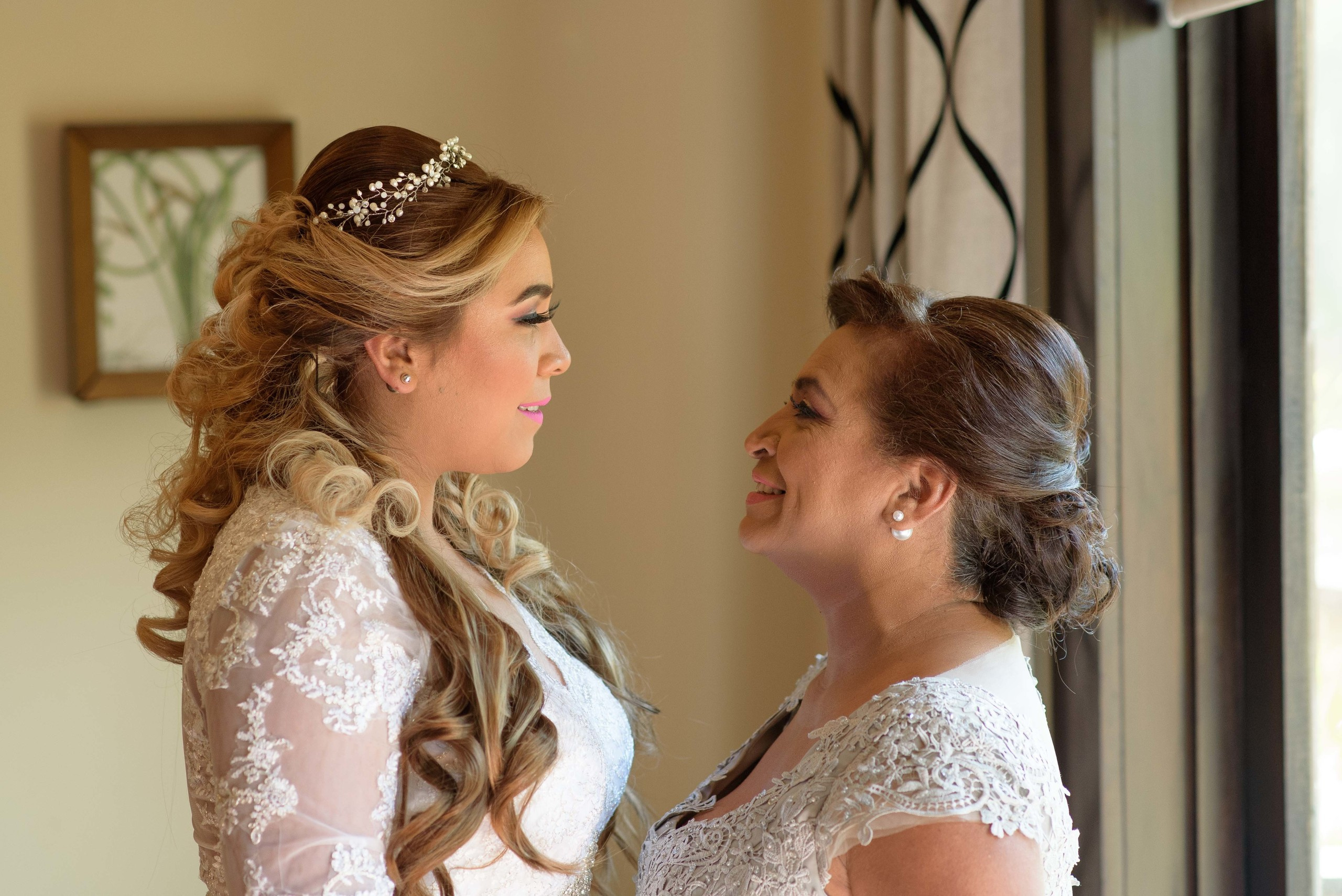 Jesus & Dennise. Fotógrafo familiar, retratos. Panamá, Chiriqui. Ruslán Rusakóv