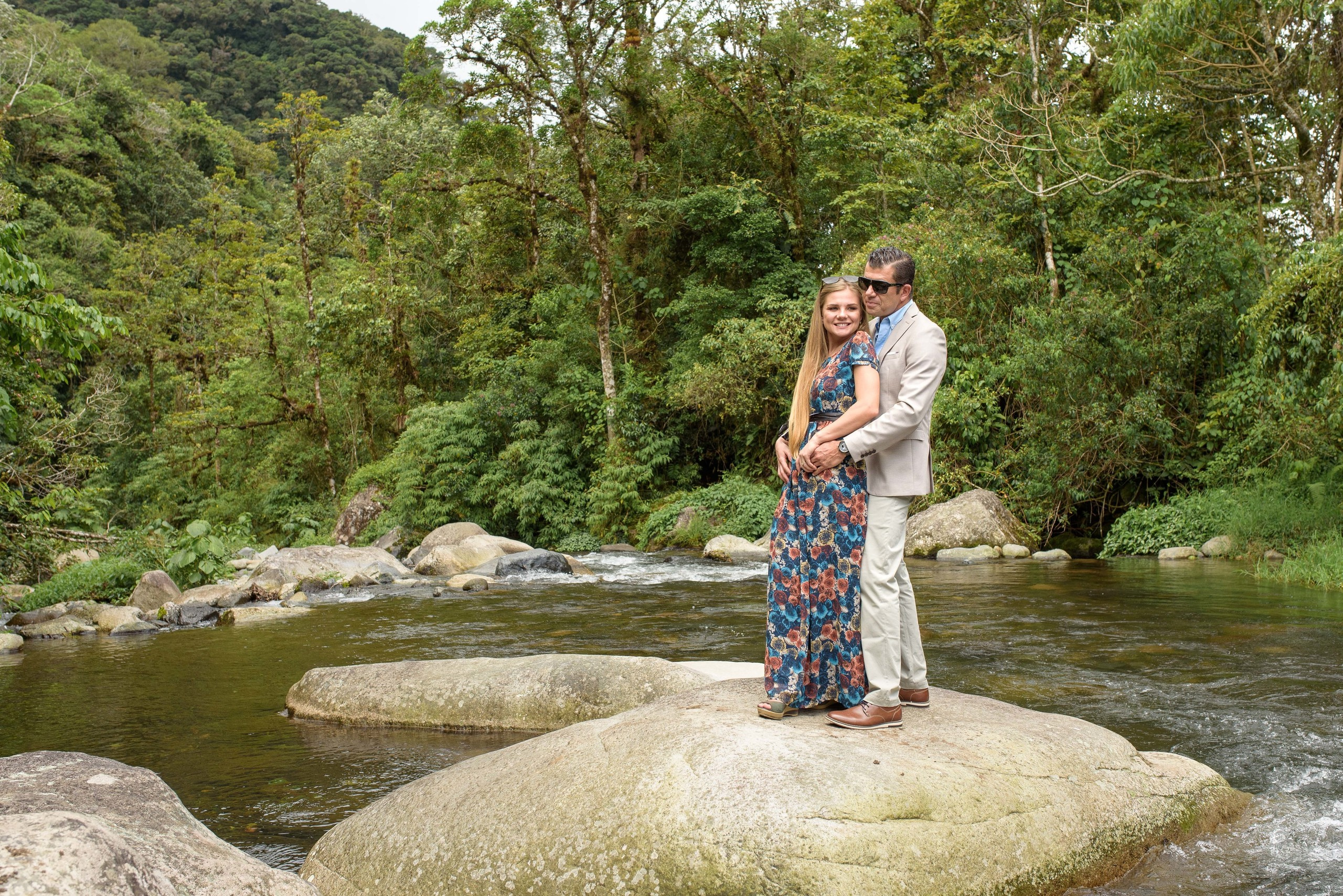Love story Marco y Anna. Fotógrafo familiar, retratos. Panamá, Chiriqui. Ruslán Rusakóv