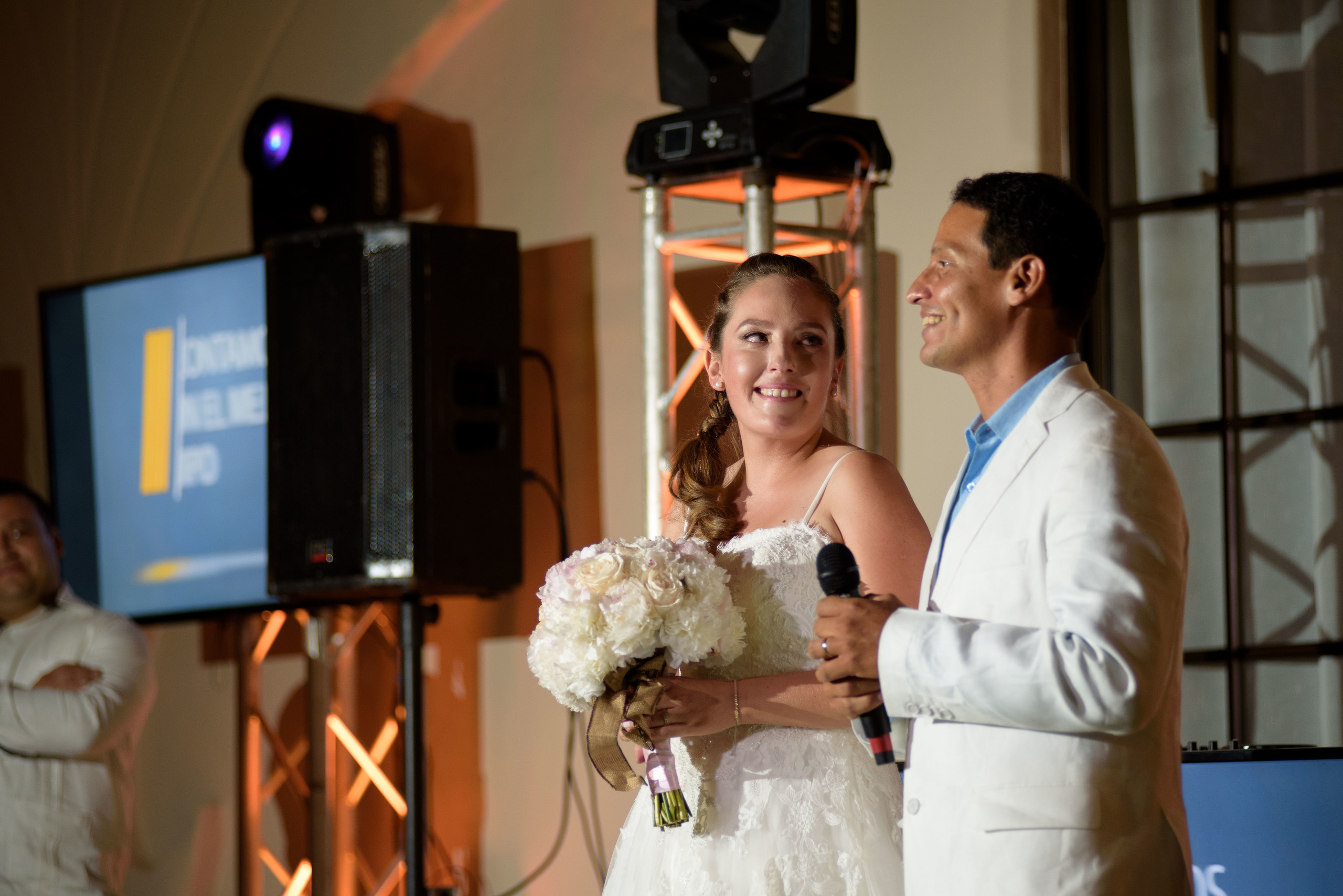 Belen & Jaime. Fotógrafo familiar, retratos. Panamá, Chiriqui. Ruslán Rusakóv
