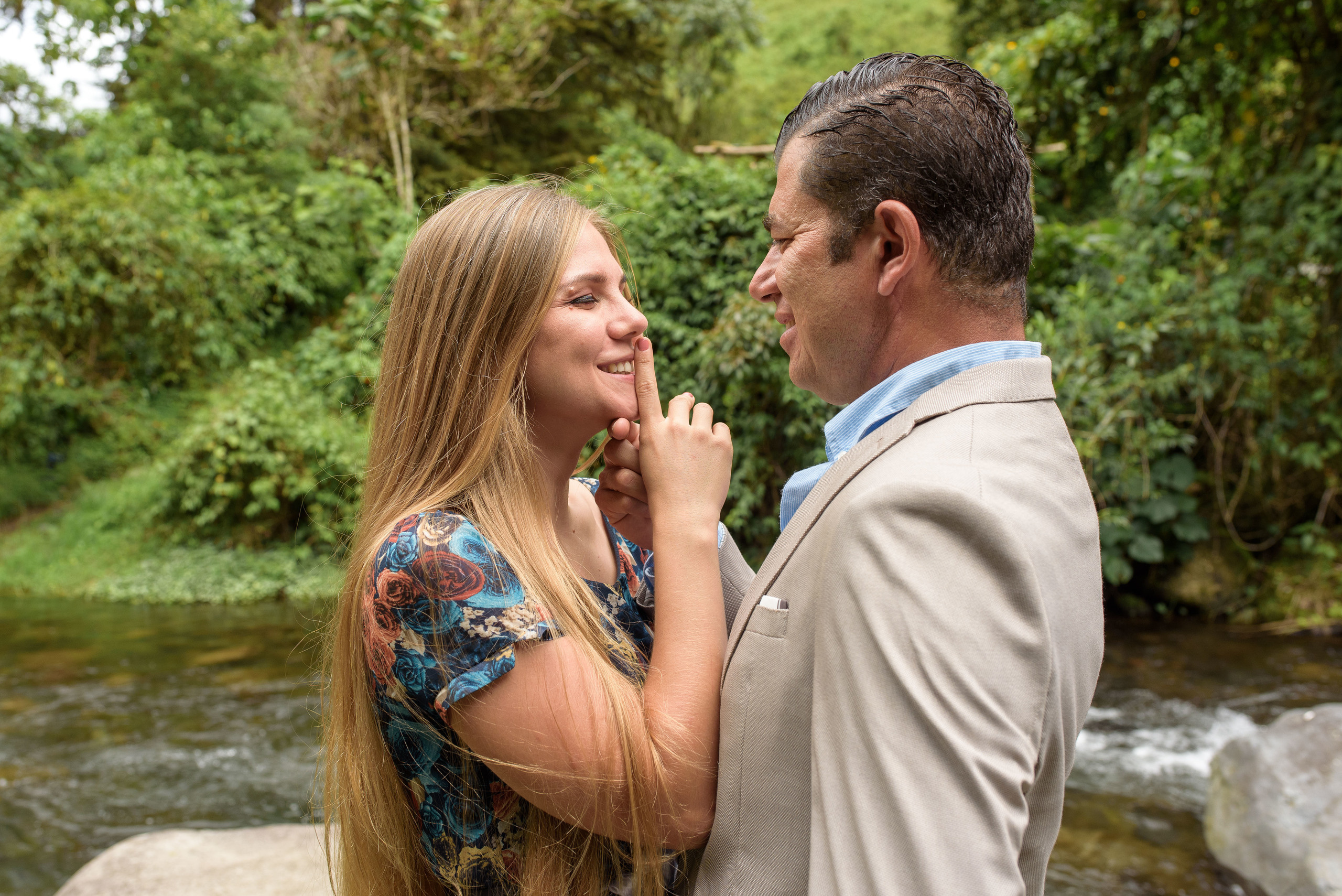 Love story Marco y Anna. Fotógrafo familiar, retratos. Panamá, Chiriqui. Ruslán Rusakóv