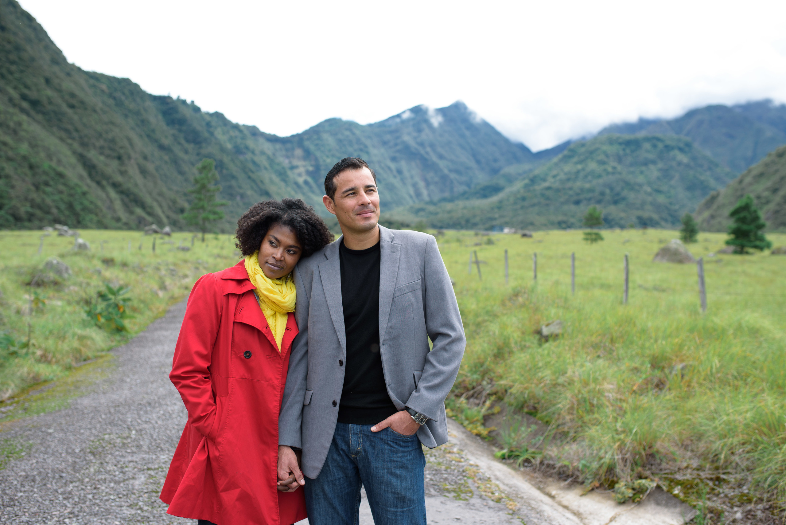 Love story en las faldas de volcán Barú. Fotógrafo familiar, retratos. Panamá, Chiriqui. Ruslán Rusakóv