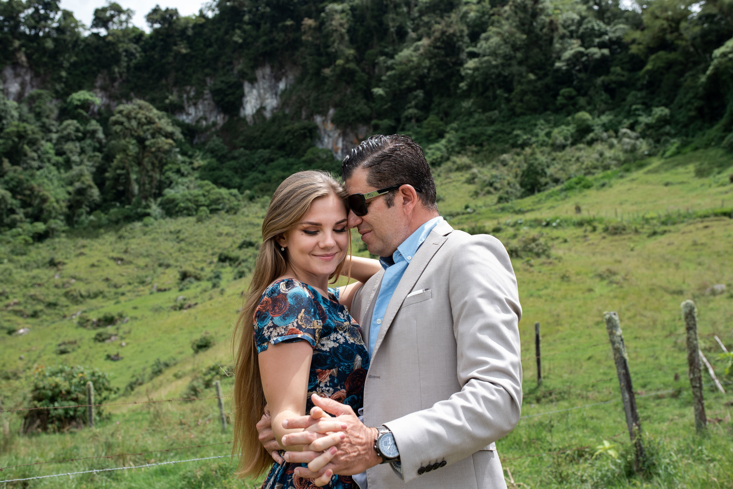 Love story Marco y Anna. Fotógrafo familiar, retratos. Panamá, Chiriqui. Ruslán Rusakóv