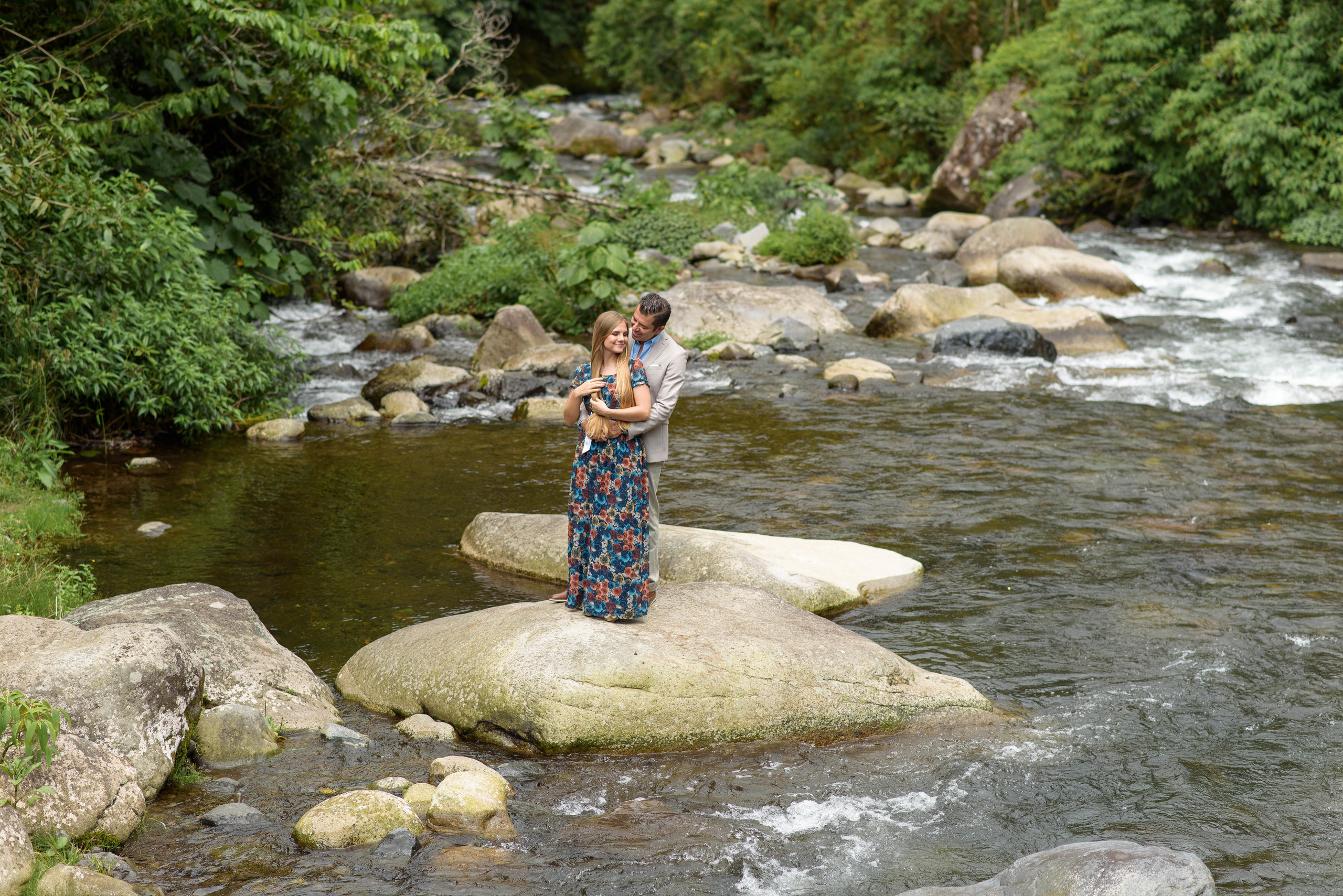 Love story Marco y Anna. Fotógrafo familiar, retratos. Panamá, Chiriqui. Ruslán Rusakóv