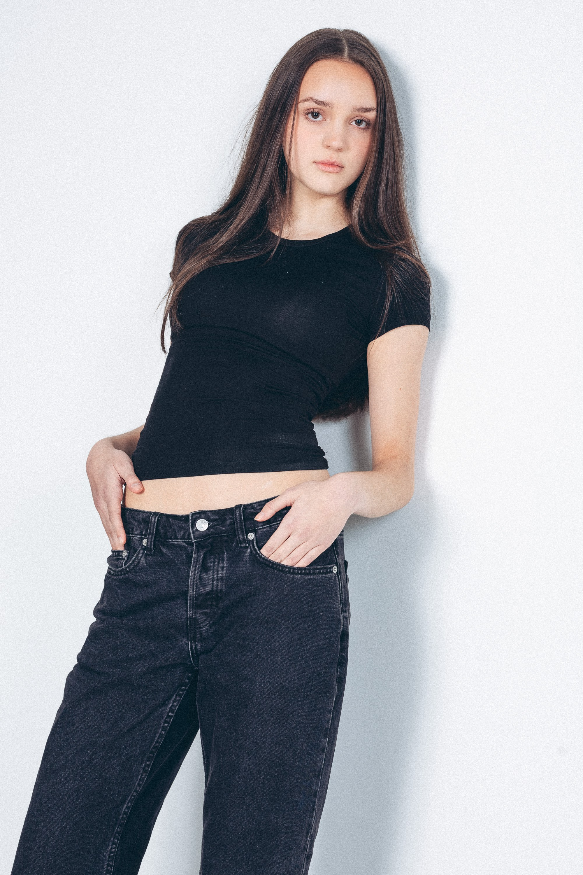 Mallikuvaus ● Unna. Valokuvaaja Lahti, Helsinki Elena Salonen