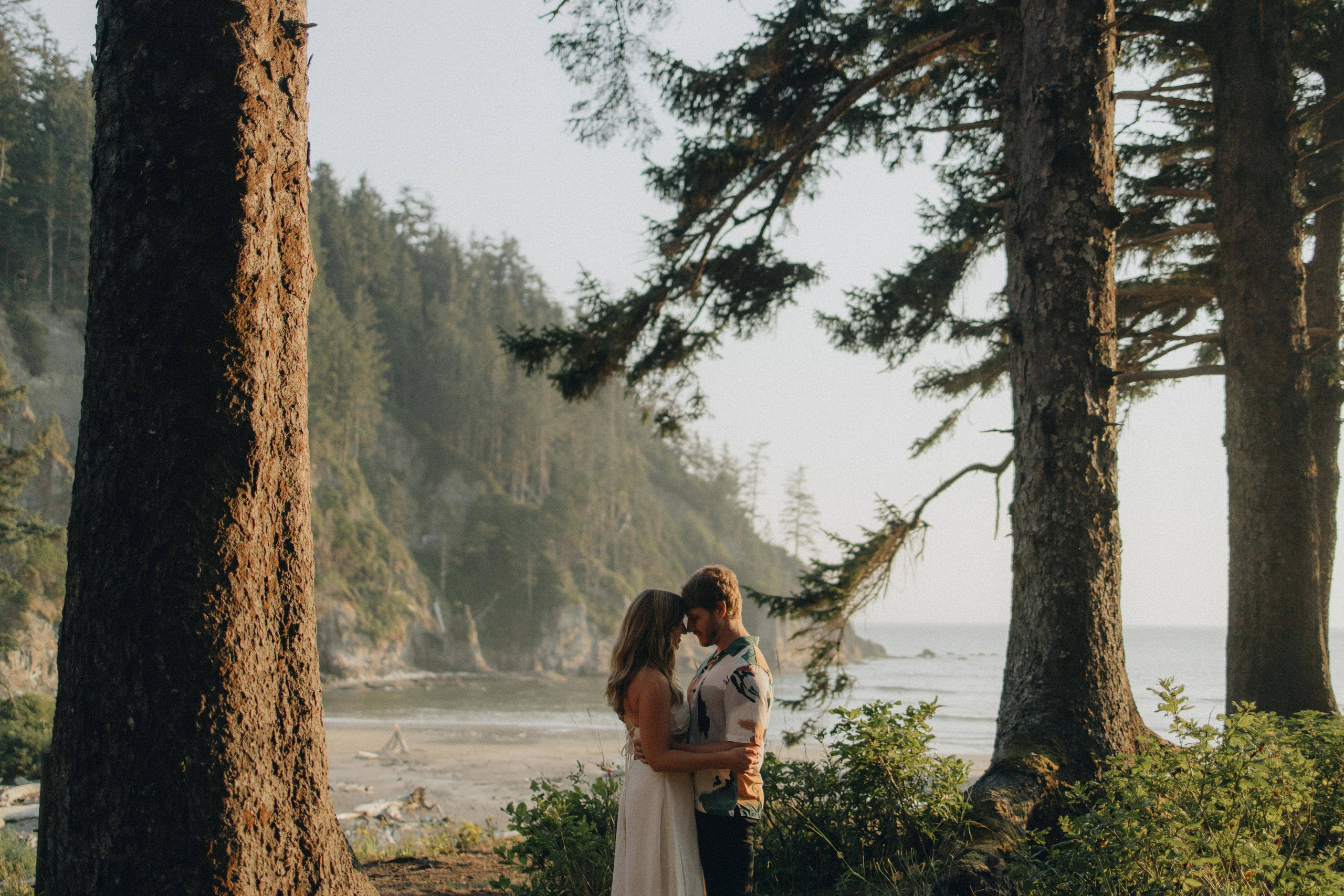 Engagement Photography at Cannon Beach | Jessie & Isaac's Session by Georgy Shishkin | Capturing Moments in Portland, Seattle, Bend & Oregon. Capturing Love in the Heart of the Pacific Northwes