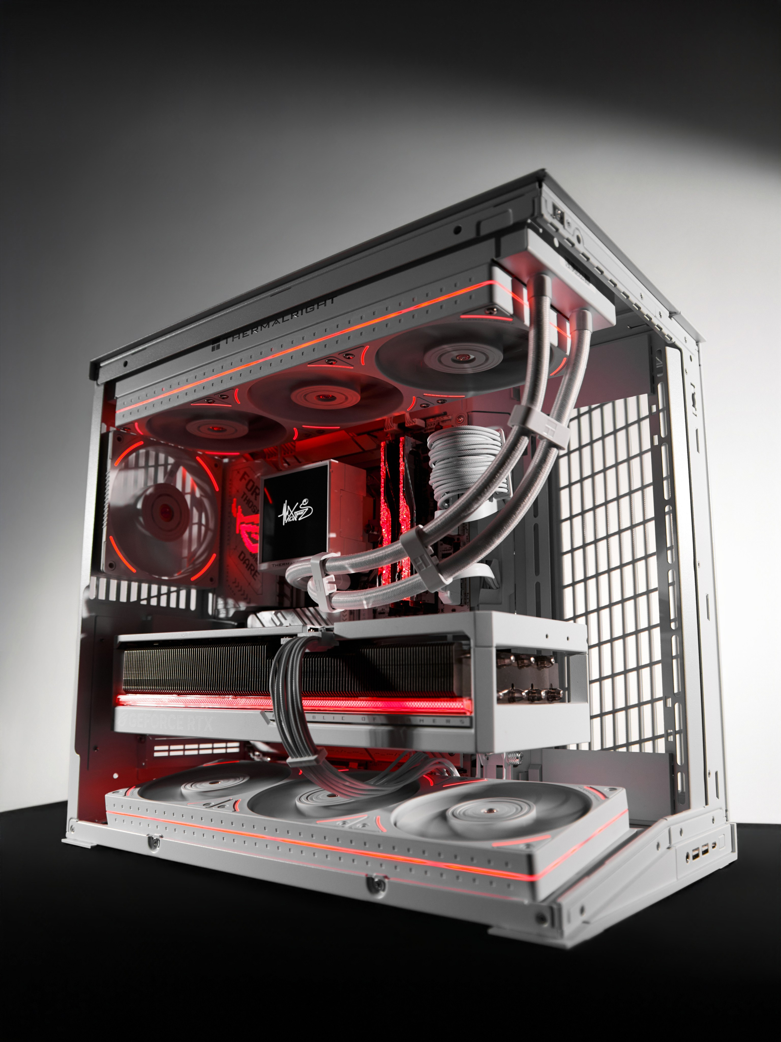 Product Photography in Tbilisi: A Custom PC Case on a Studio Green Screen. Photographer & videographer in Tbilisi, Georgia