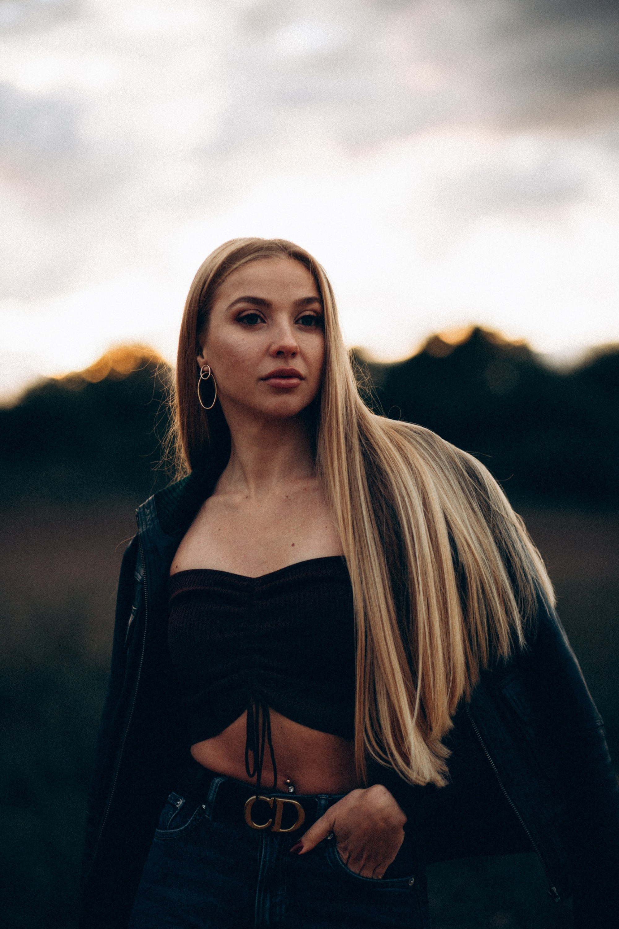 Outdoor Portrait Photoshoot: The Magic of Sunset Light in Tbilisi. Photographer & videographer in Tbilisi, Georgia