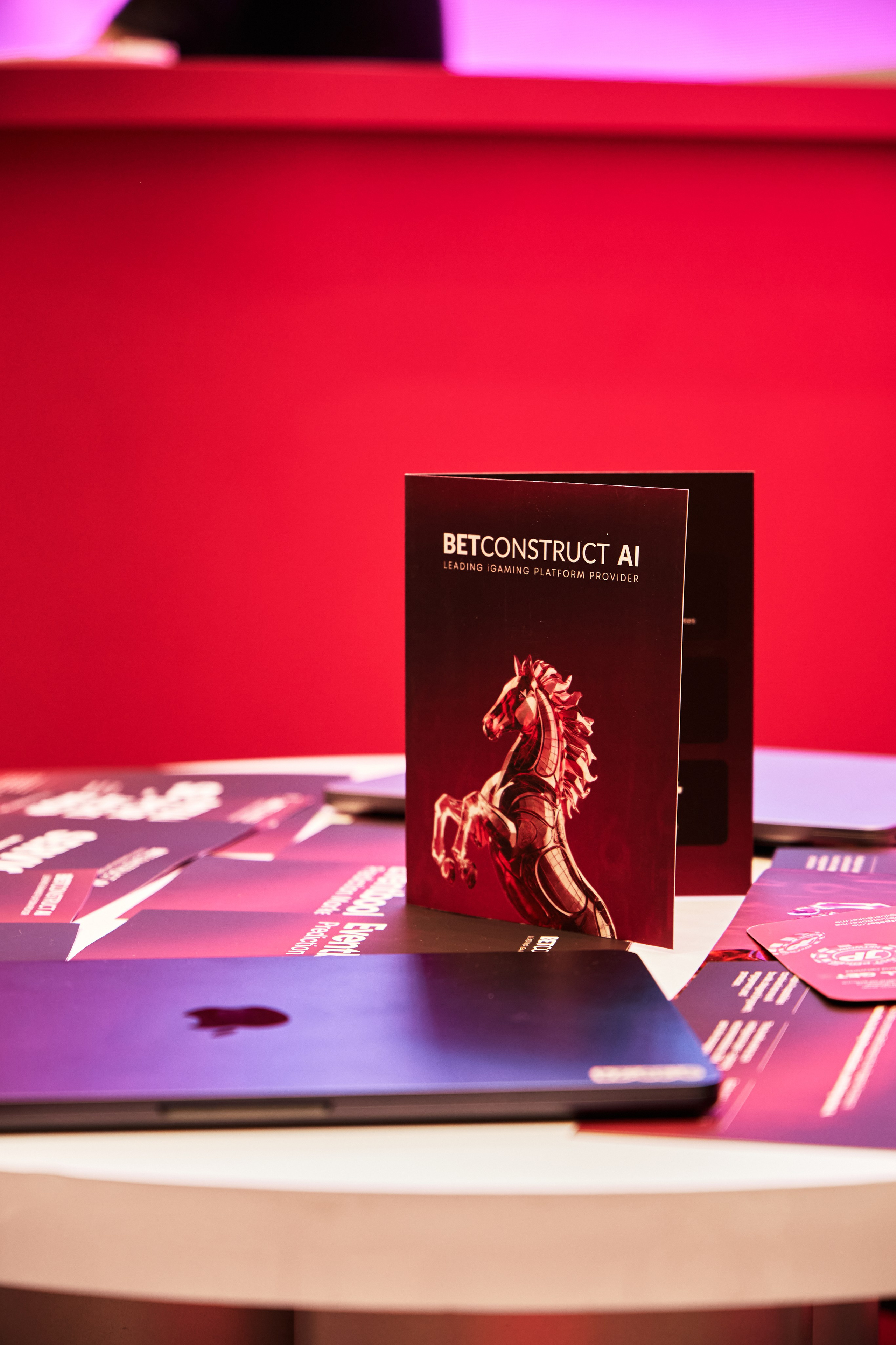 BETCONSTRUCT AI. Фотограф и видеограф Тбилиси, Грузия — Мамука | Портреты, Репортаж, Fashion, Видео