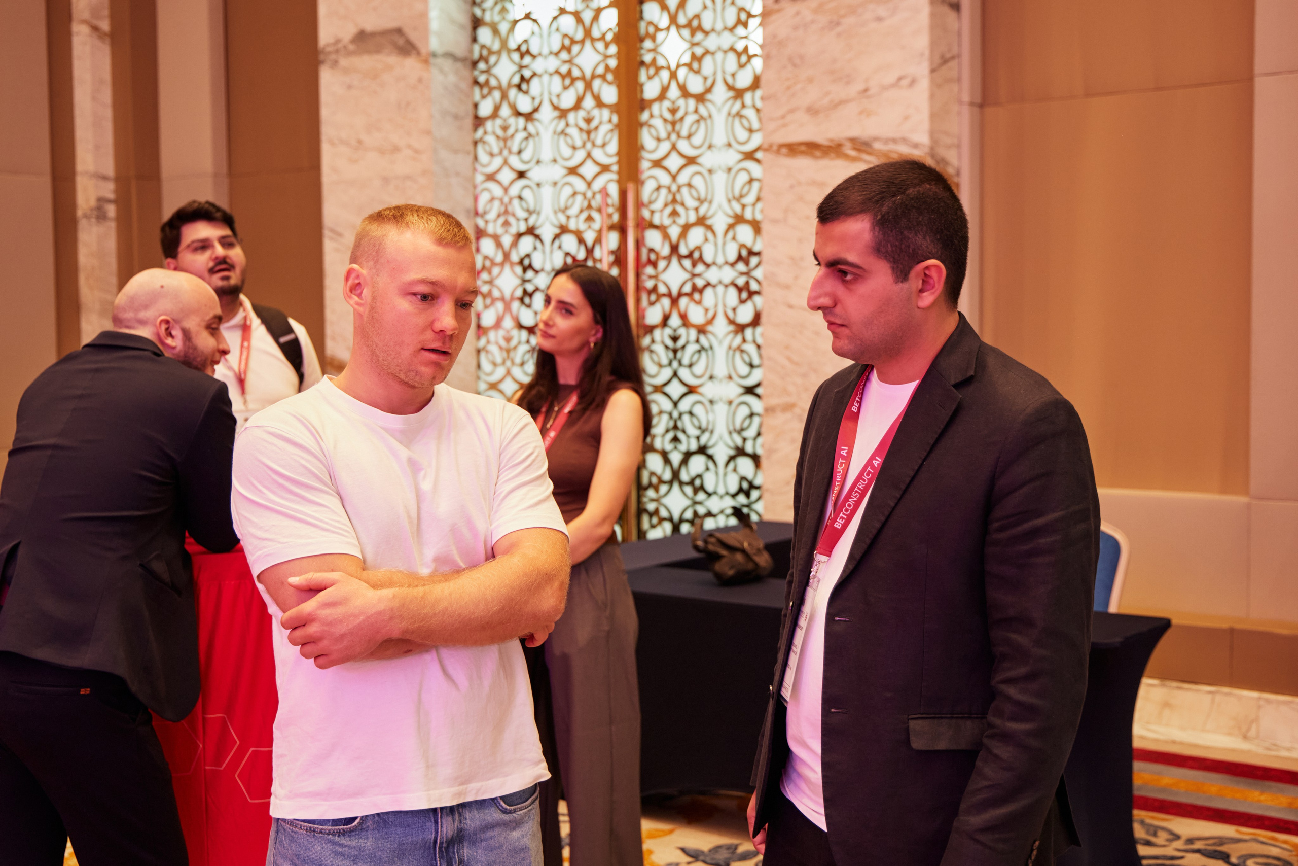 BETCONSTRUCT AI. Фотограф и видеограф Тбилиси, Грузия — Мамука | Портреты, Репортаж, Fashion, Видео