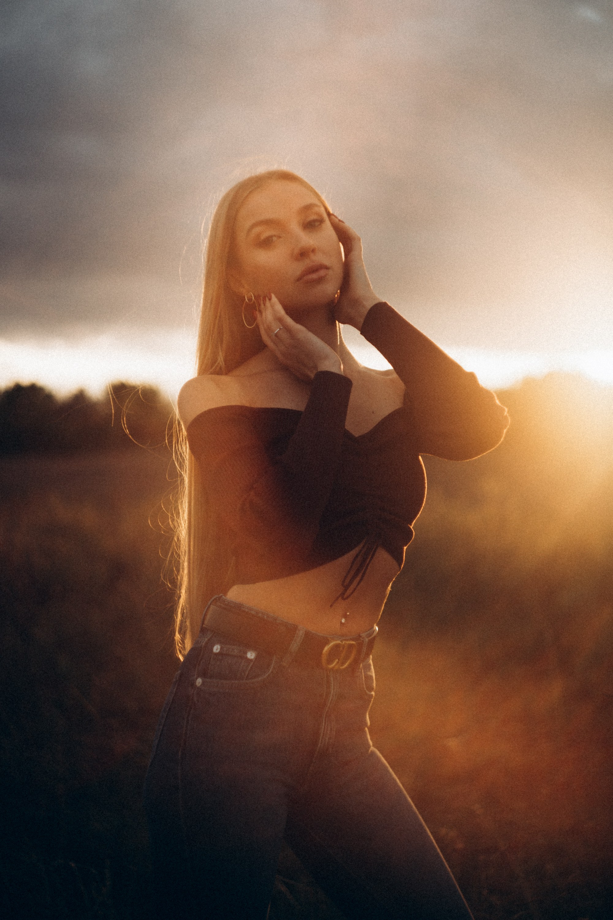 Outdoor Portrait Photoshoot: The Magic of Sunset Light in Tbilisi. Photographer & videographer in Tbilisi, Georgia