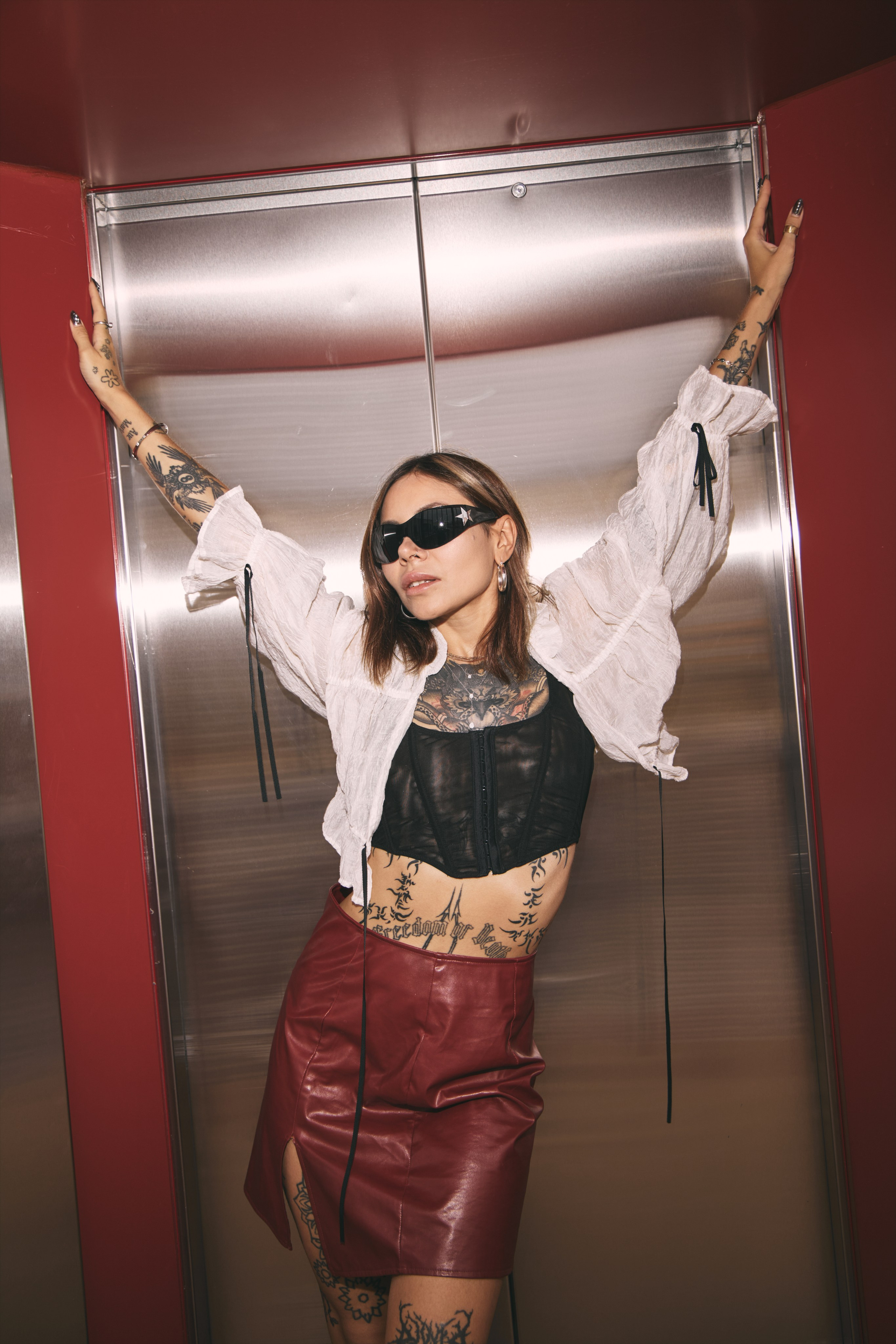 A streetstyle photo shoot with photographer Maria in Tbilisi. Photographer & videographer in Tbilisi, Georgia
