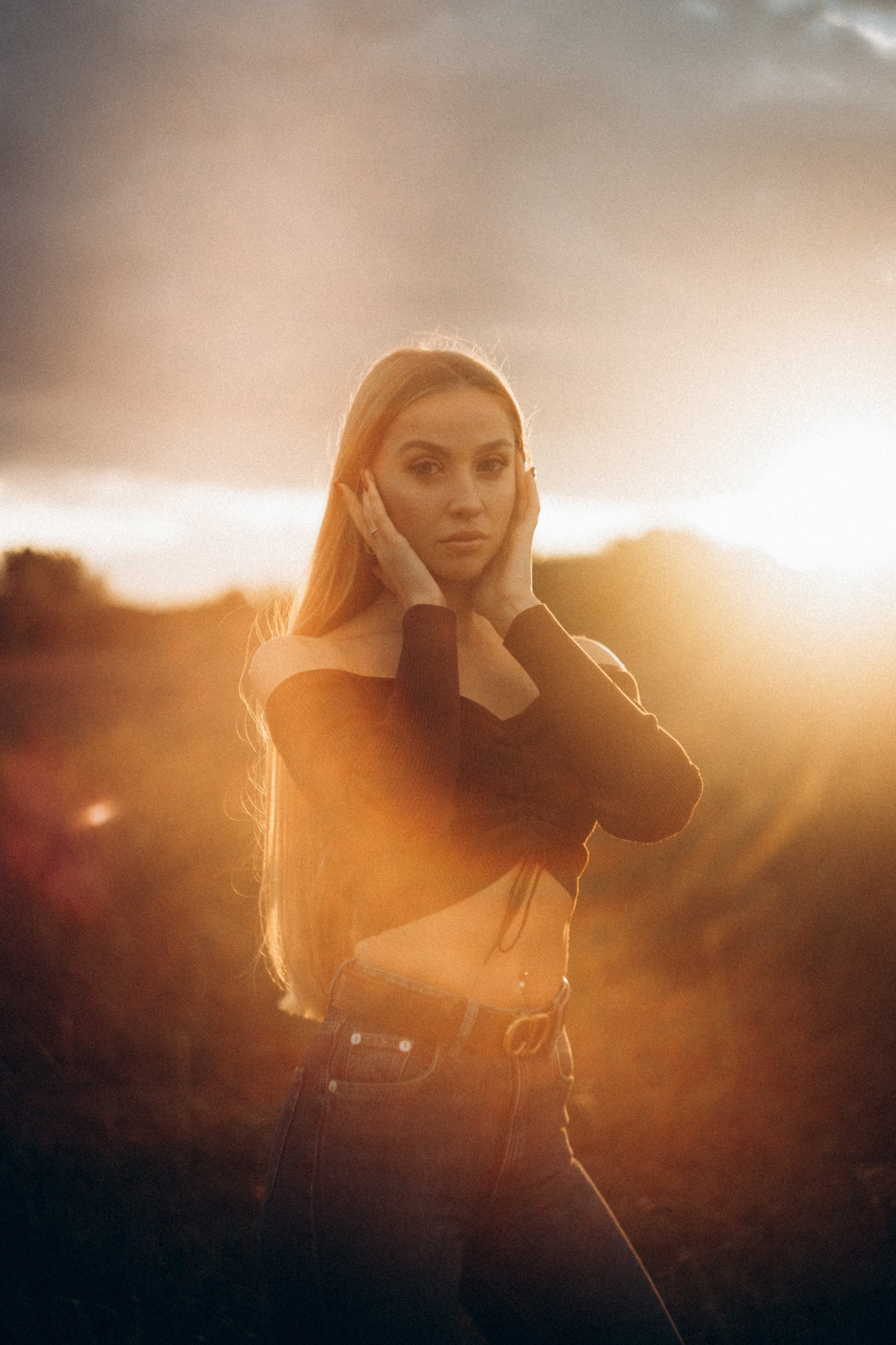 Outdoor Portrait Photoshoot: The Magic of Sunset Light in Tbilisi. Photographer & videographer in Tbilisi, Georgia