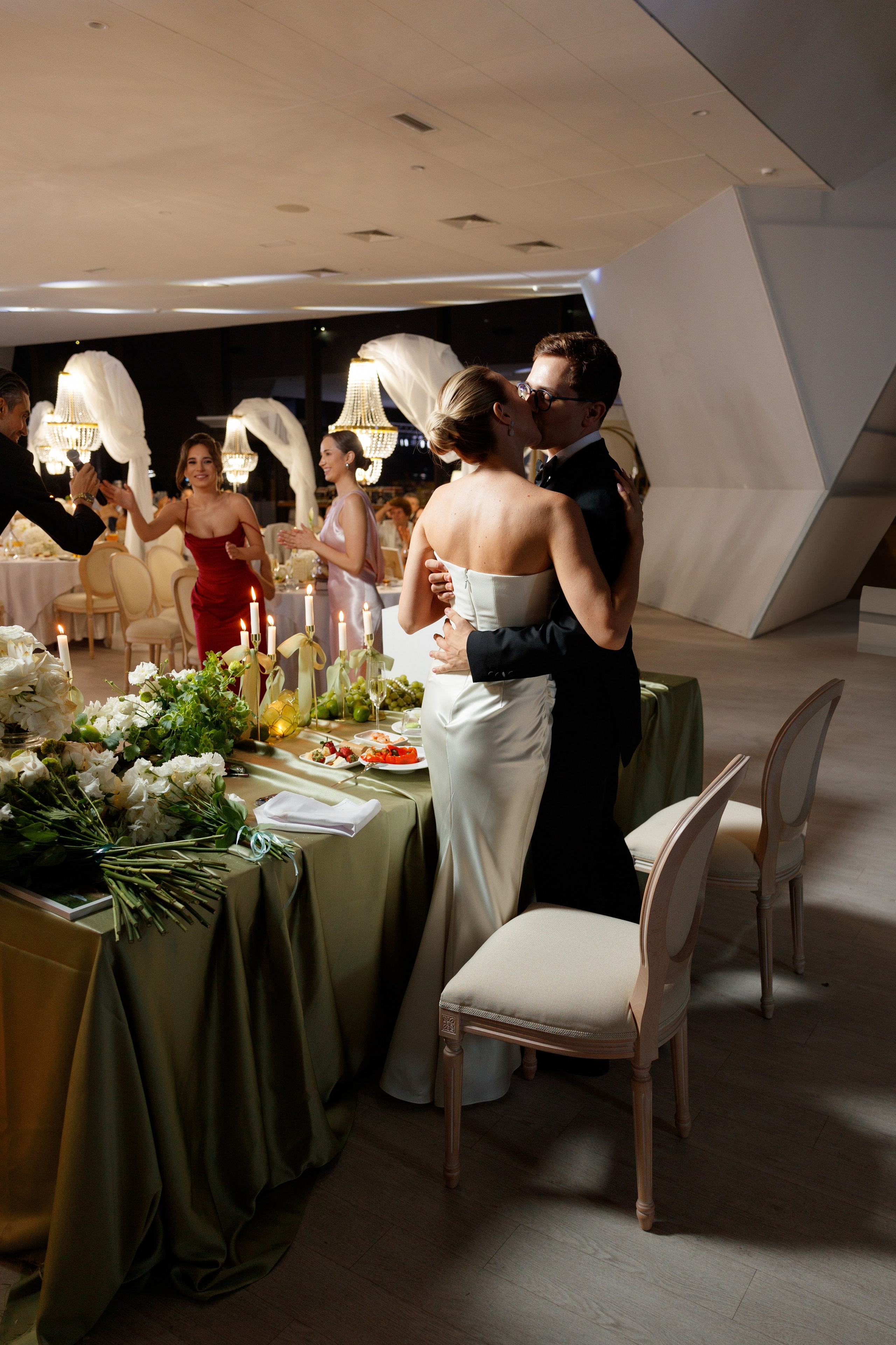 Liveriu & Tatiana | Fotografie de nuntă. Scarlat Photography