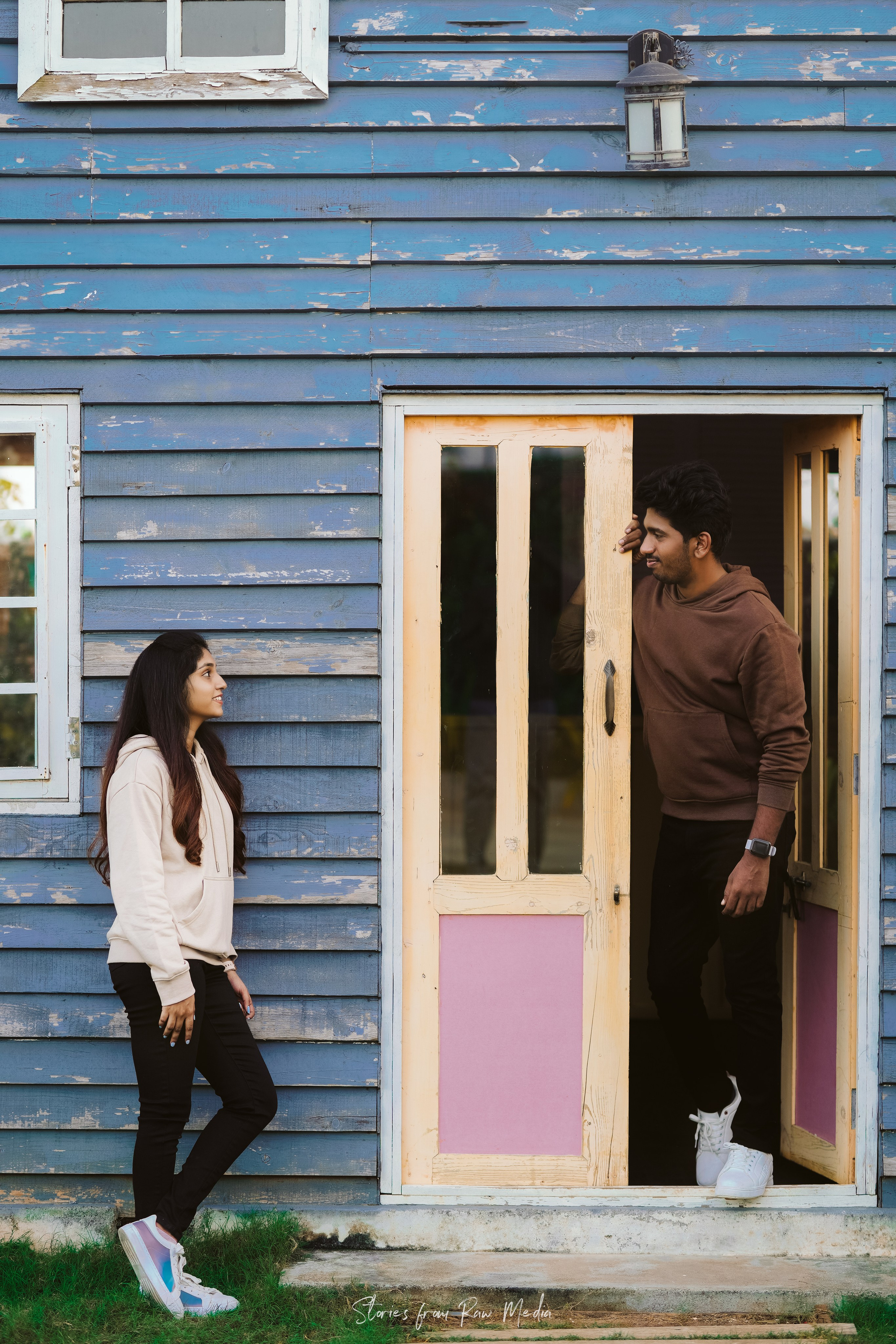 Arun + Sridevi Prewedding. “Raw Media: Authentic Wedding Stories in Vivid Detail”